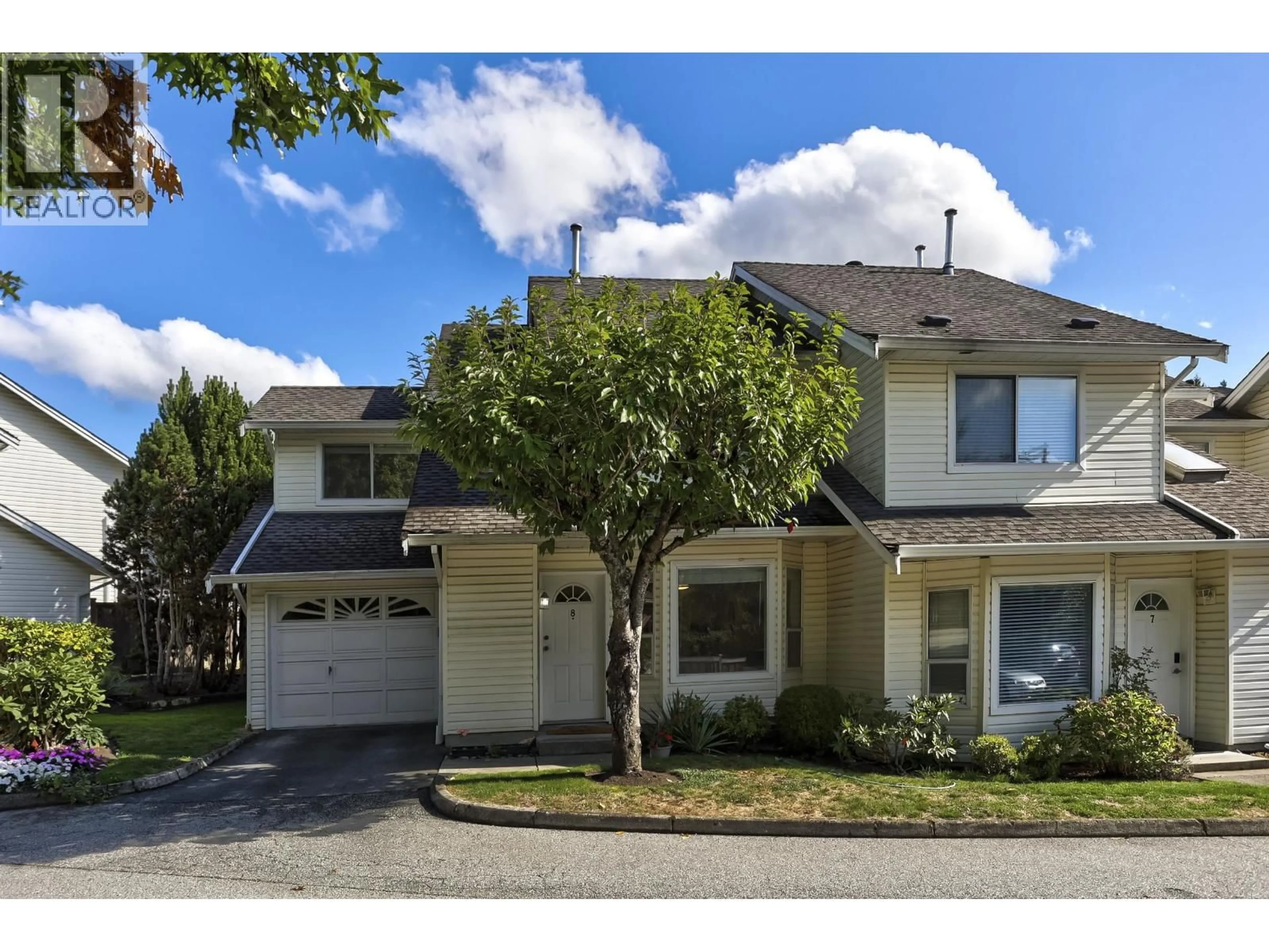 Home with vinyl exterior material, street for 8 - 11588 232 STREET, Maple Ridge British Columbia V2X0J6