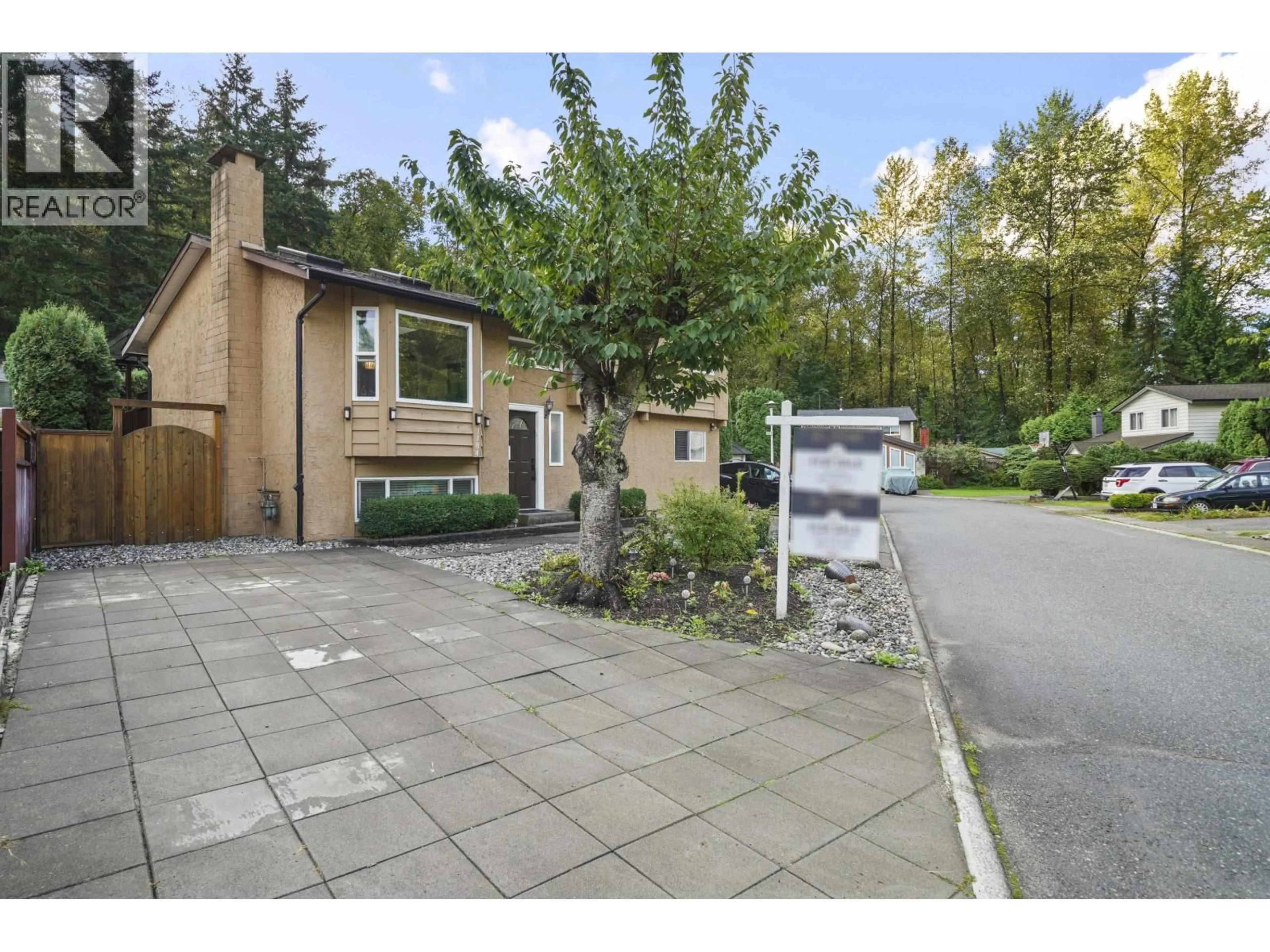 A pic from outside/outdoor area/front of a property/back of a property/a pic from drone, street for 1184 PARKLAND DRIVE, Coquitlam British Columbia V3E1M2
