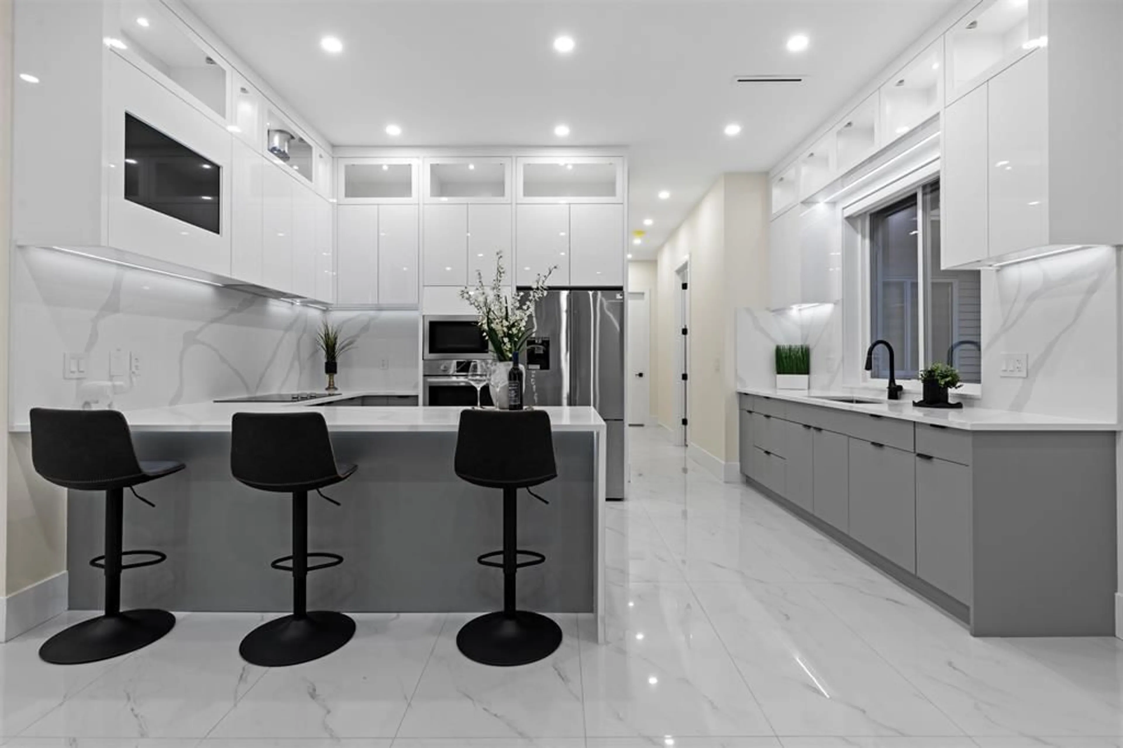 Contemporary kitchen, ceramic/tile floor for 5808 137B, Surrey British Columbia V3X2R7