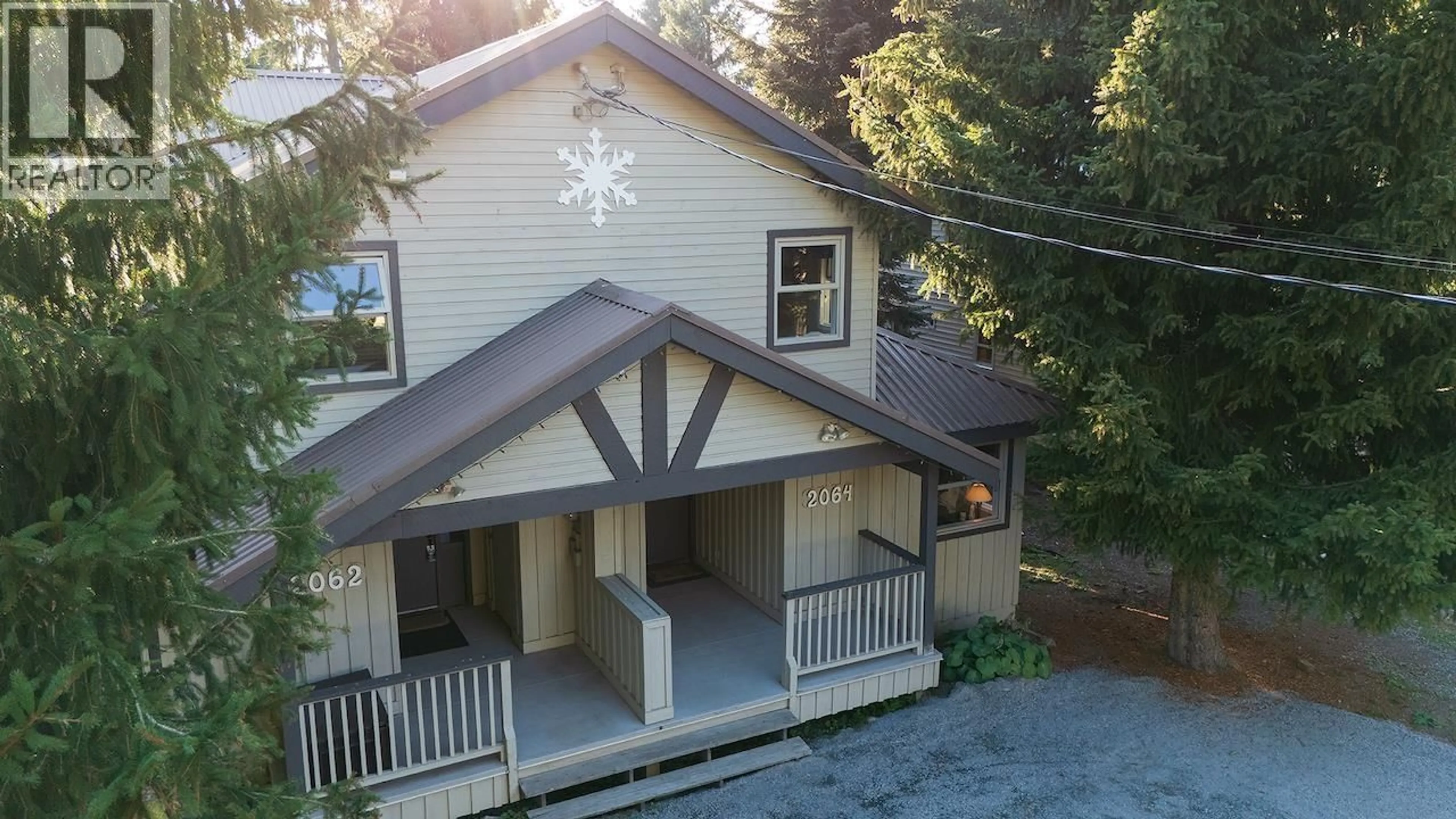A pic from outside/outdoor area/front of a property/back of a property/a pic from drone, unknown for 2064 CHAMONIX CRESCENT, Whistler British Columbia V8B0B1