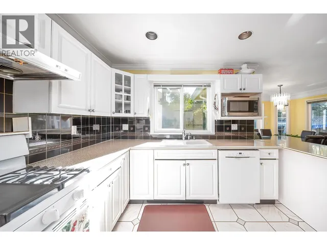12580 HARRISON AVENUE, Richmond 4