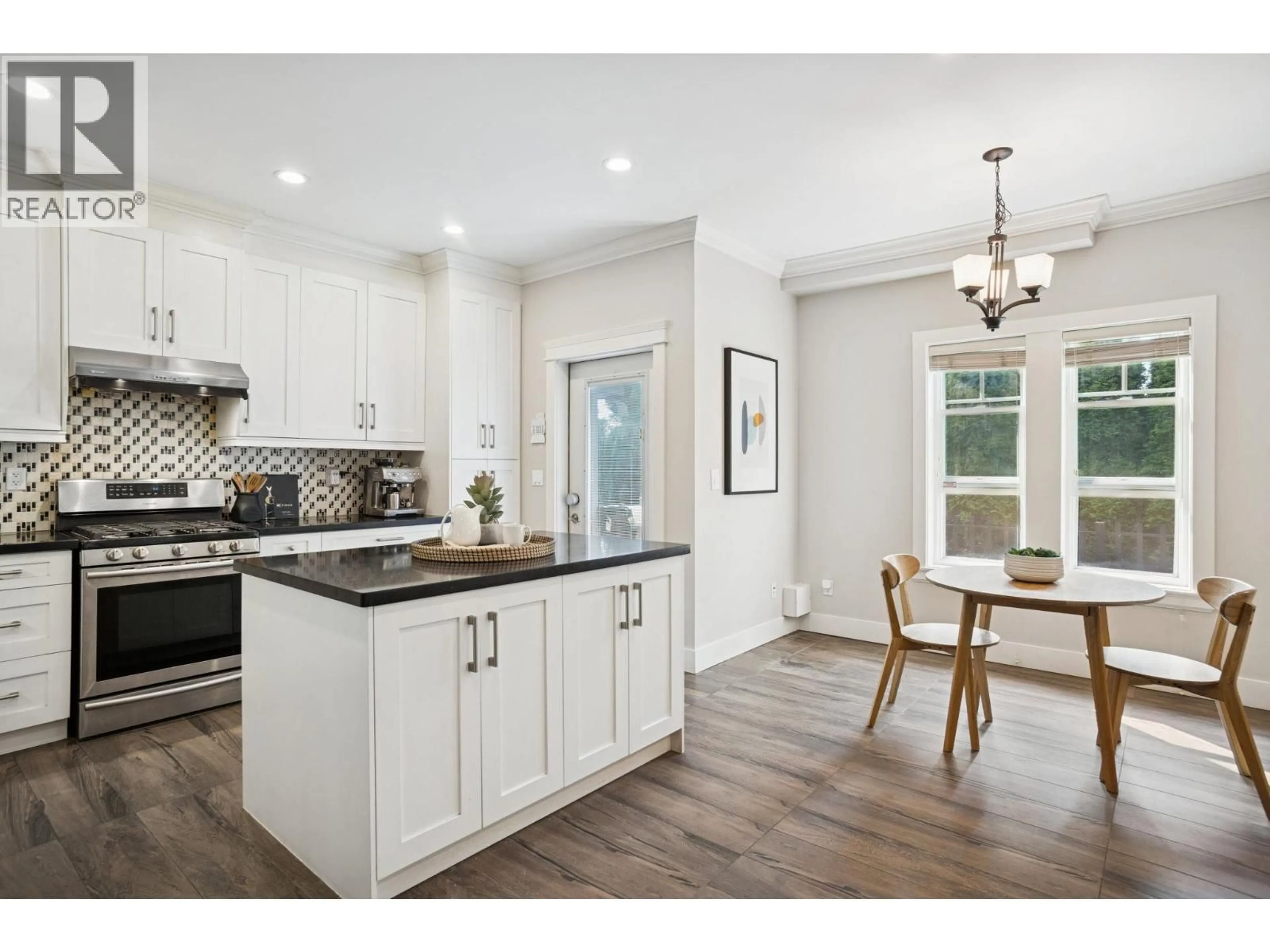 Open concept kitchen, unknown for 102 - 910 DELESTRE AVENUE, Coquitlam British Columbia V3K2G6