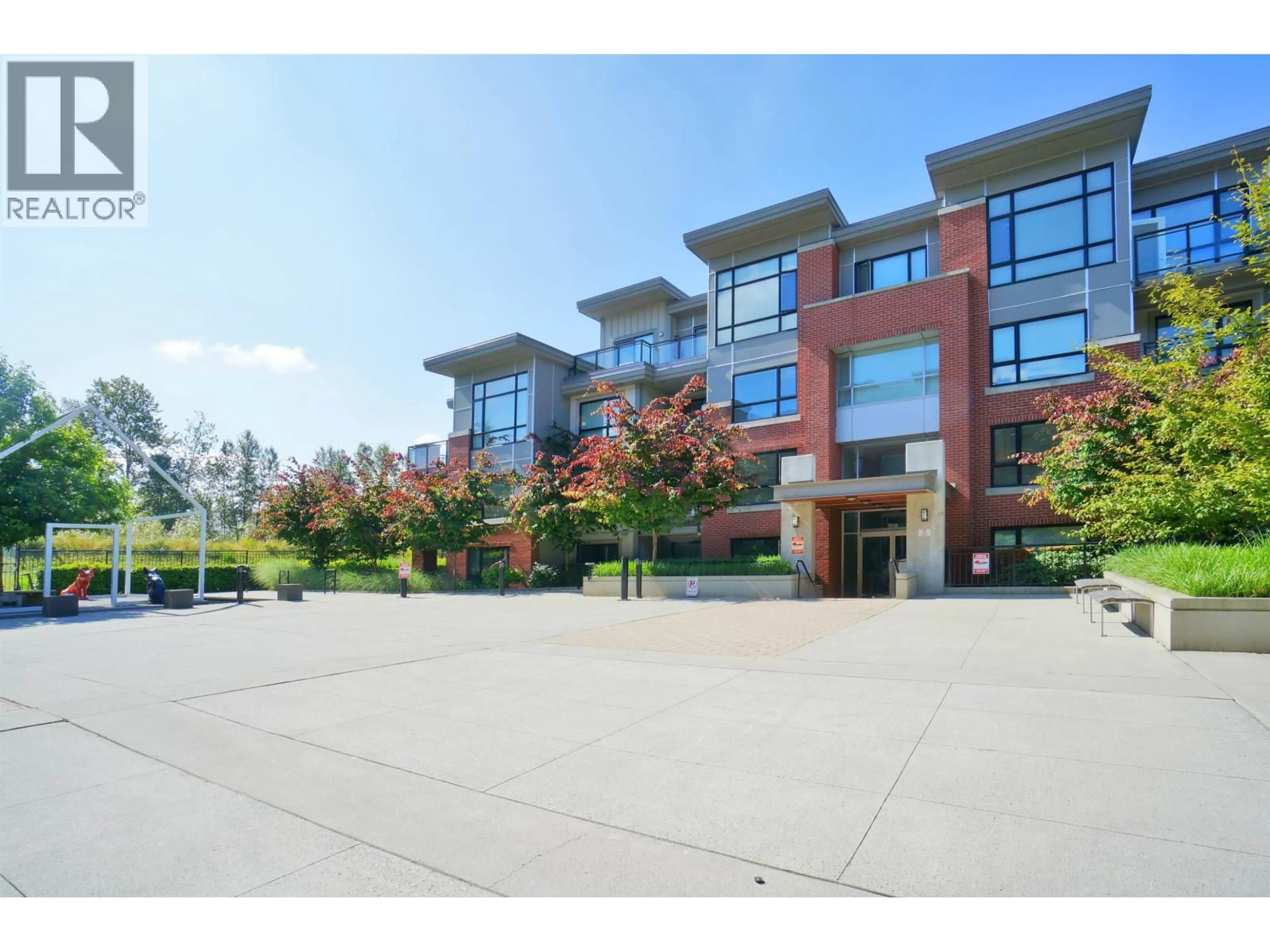 Unknown for 104 - 7088 14TH AVENUE, Burnaby British Columbia V3N0E7