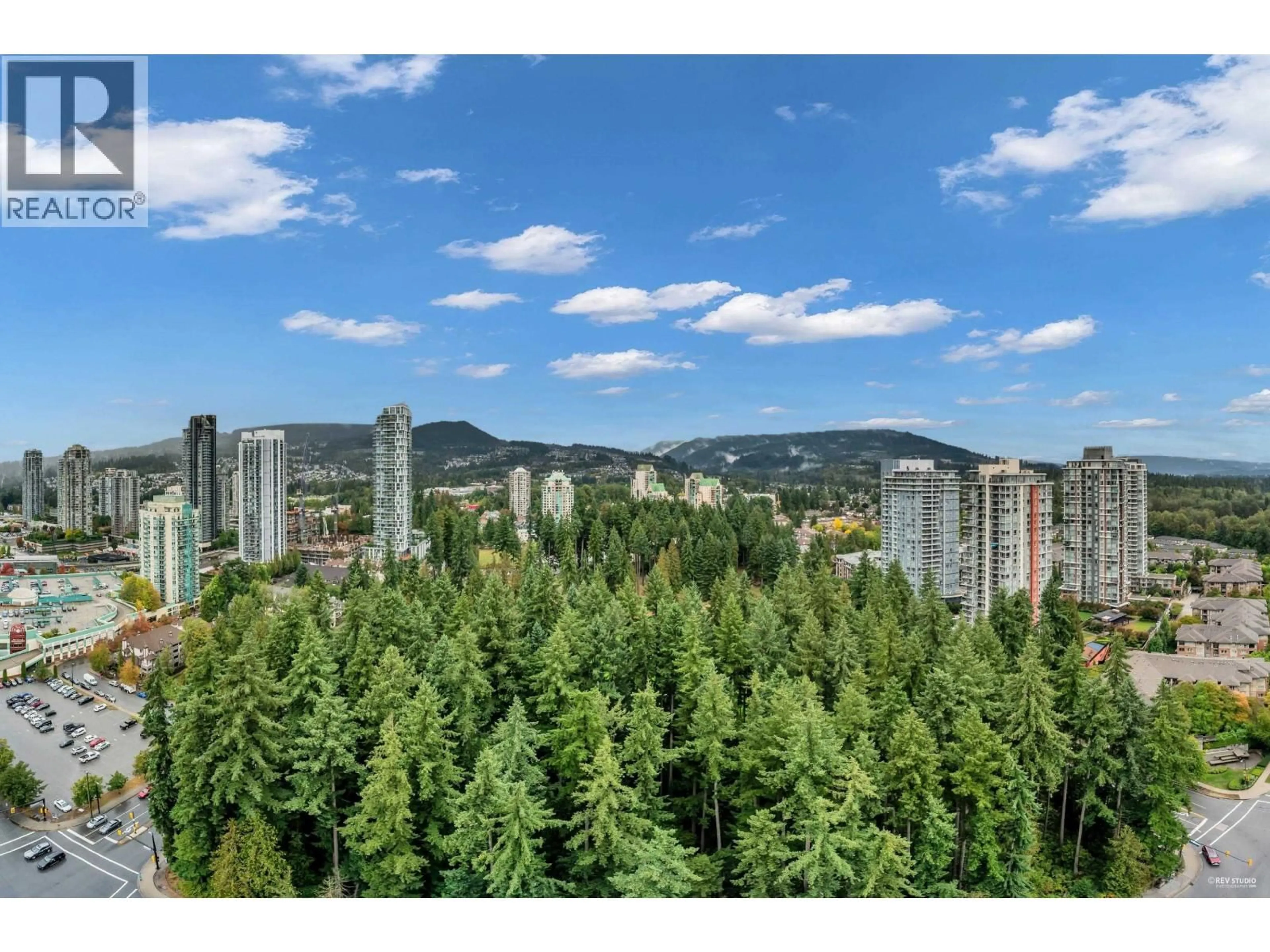 A pic from outside/outdoor area/front of a property/back of a property/a pic from drone, forest/trees view for 3201 - 3080 LINCOLN AVENUE, Coquitlam British Columbia V3B0L9