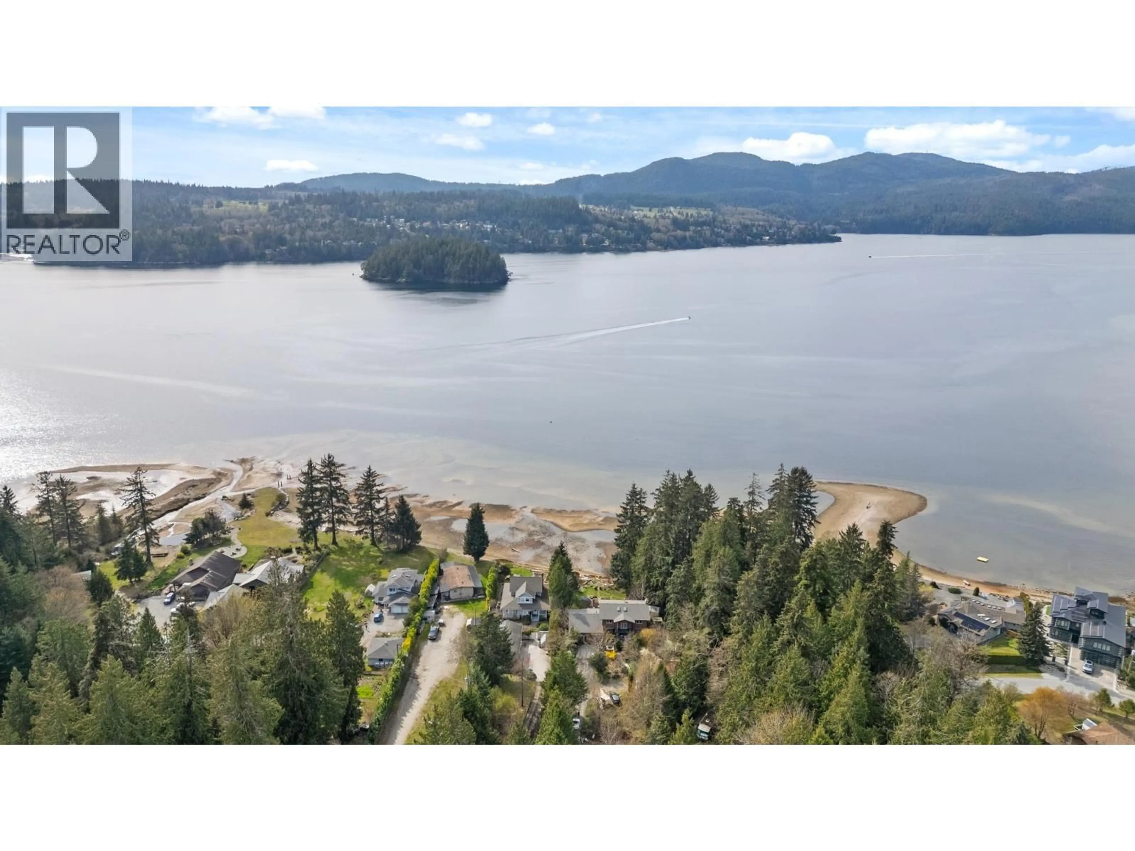A pic from outside/outdoor area/front of a property/back of a property/a pic from drone, water/lake/river/ocean view for 6283 SECHELT INLET ROAD, Sechelt British Columbia V7Z0L3
