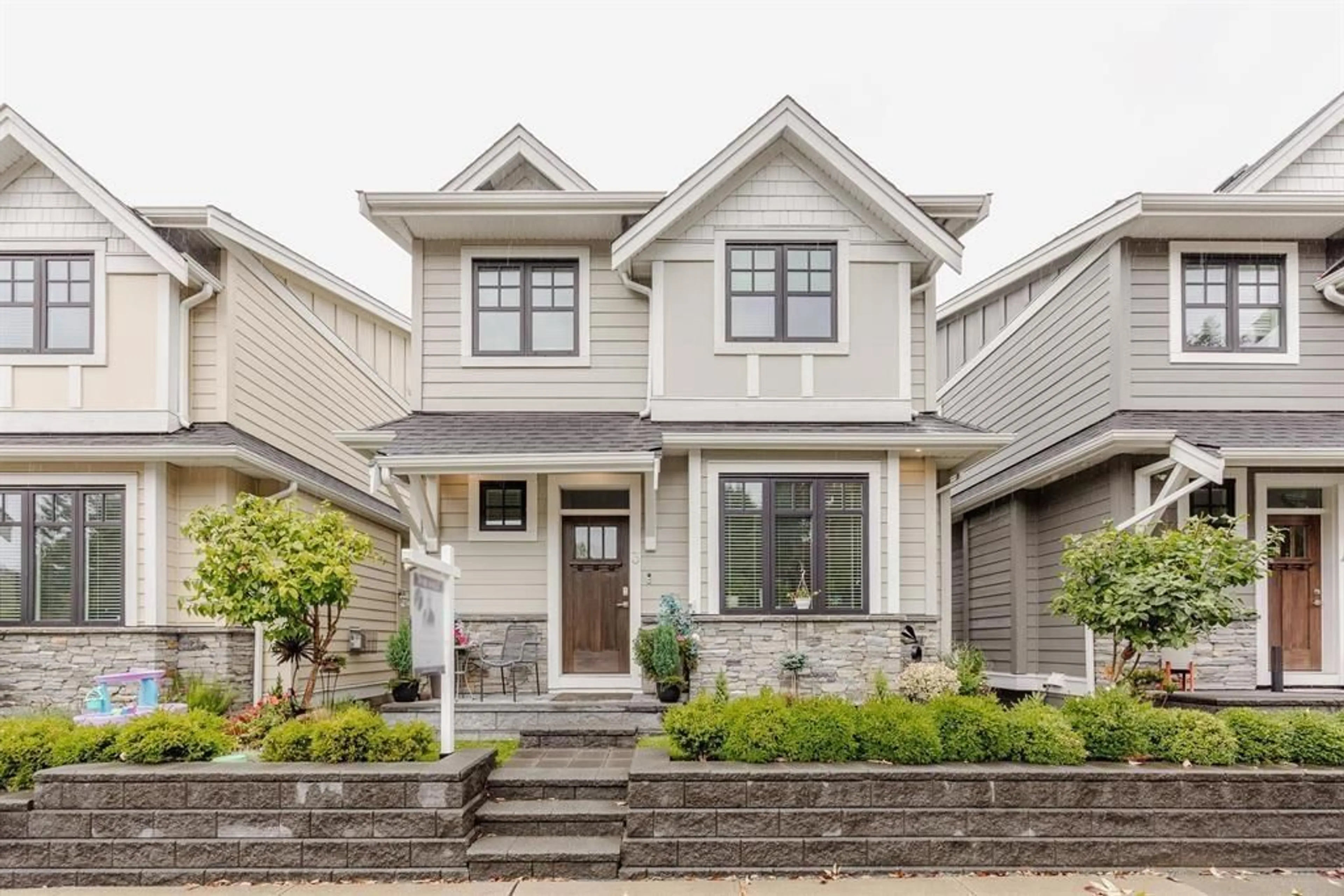 Home with brick exterior material, street for 3 - 34121 GEORGE FERGUSON, Abbotsford British Columbia V2S0K4