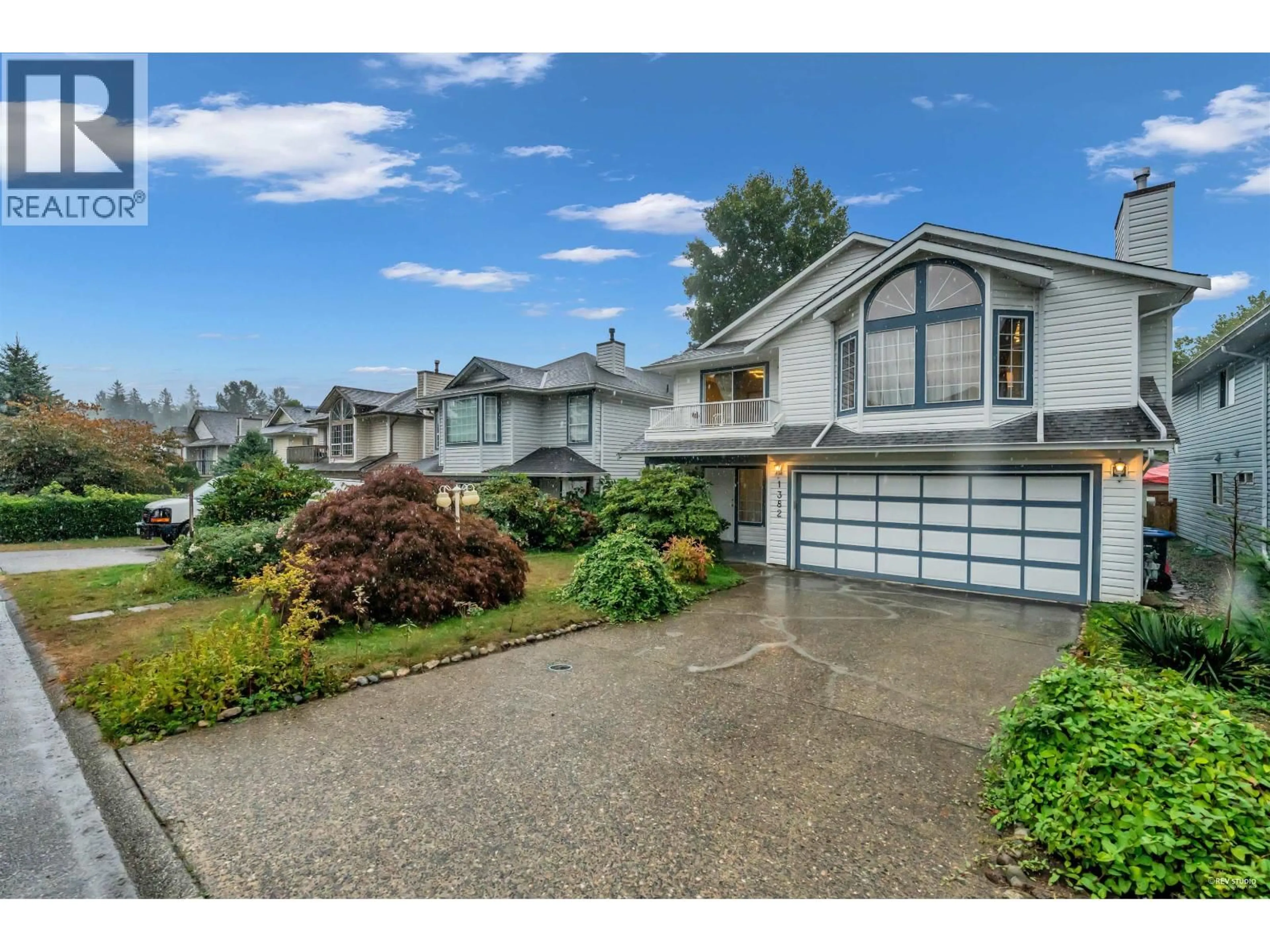 Home with vinyl exterior material, street for 1382 SUTHERLAND AVENUE, Port Coquitlam British Columbia V3B7G7