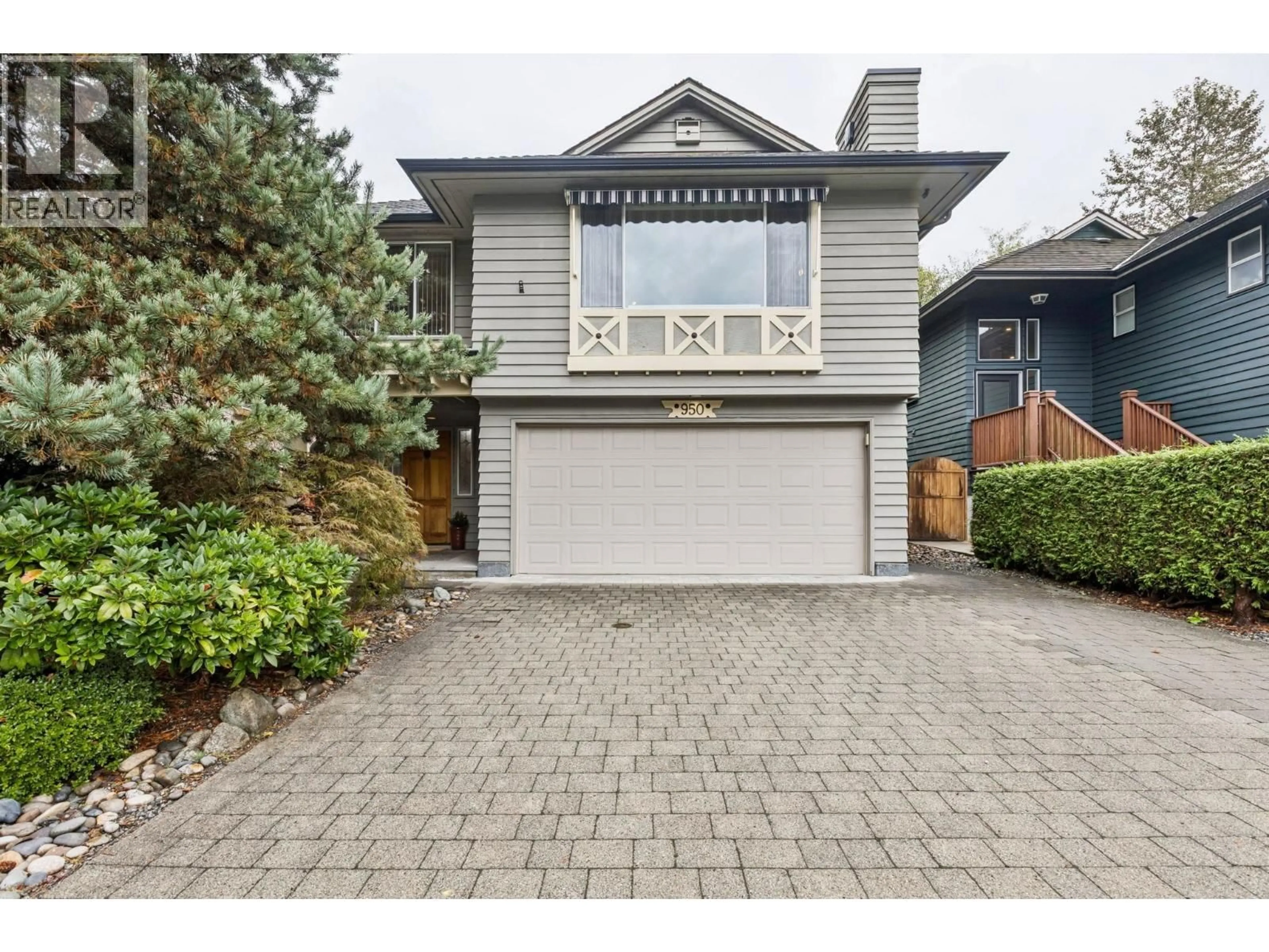 Unknown for 950 ROCHE POINT DRIVE, North Vancouver British Columbia V7H2T7