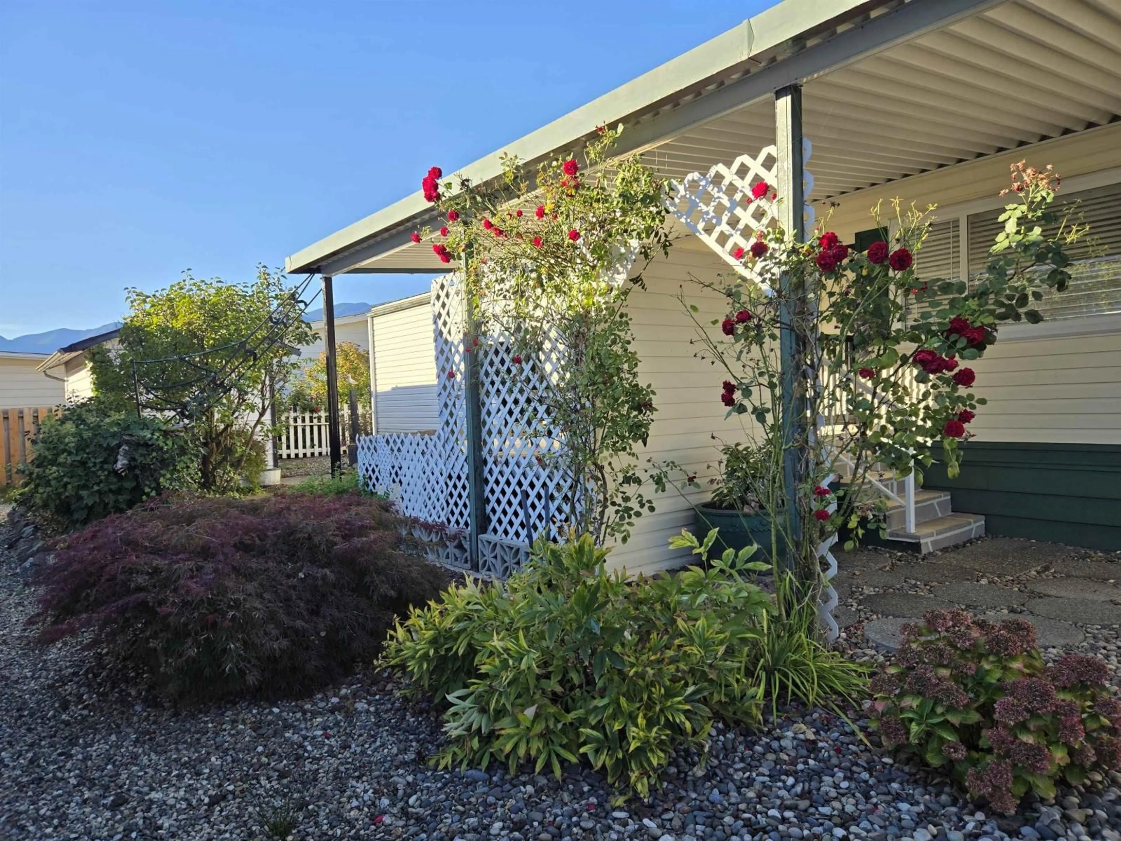 Patio, water/lake/river/ocean view for 83 - 9055 ASHWELL ROAD, Chilliwack British Columbia V2P7S6