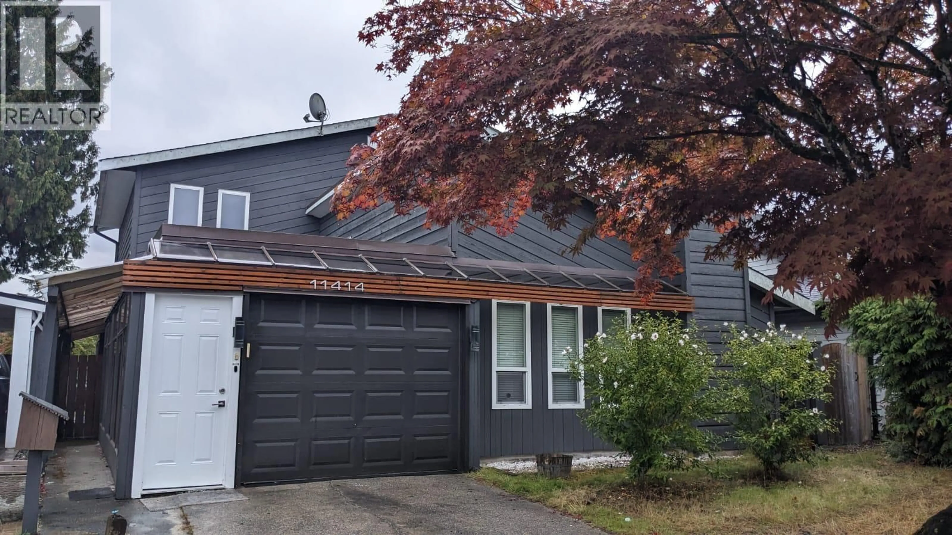 Home with vinyl exterior material, street for 11414 KINGCOME AVENUE, Richmond British Columbia V7A4S2