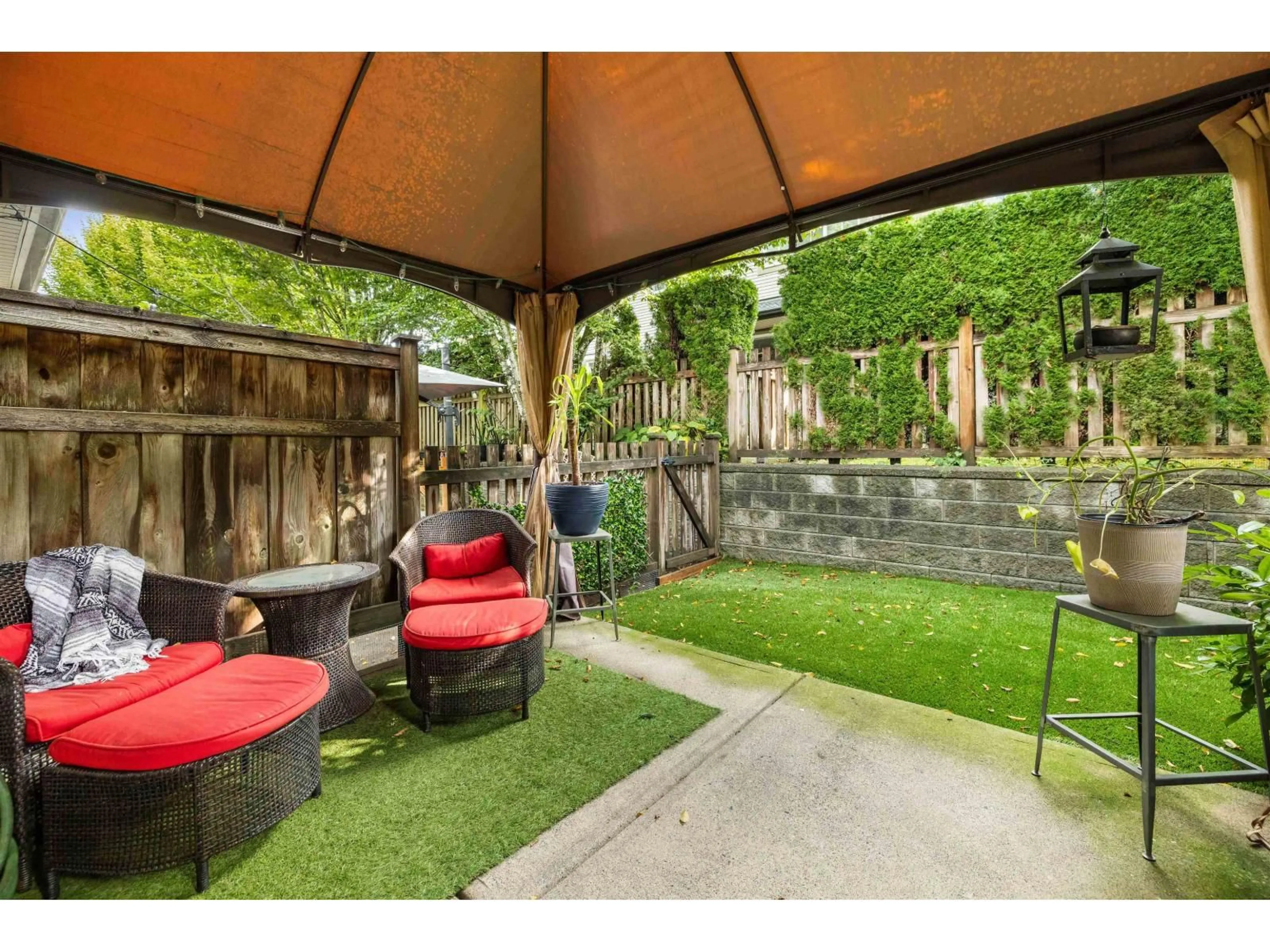 Patio, street for 47 - 2501 161A, Surrey British Columbia V3Z7Y6