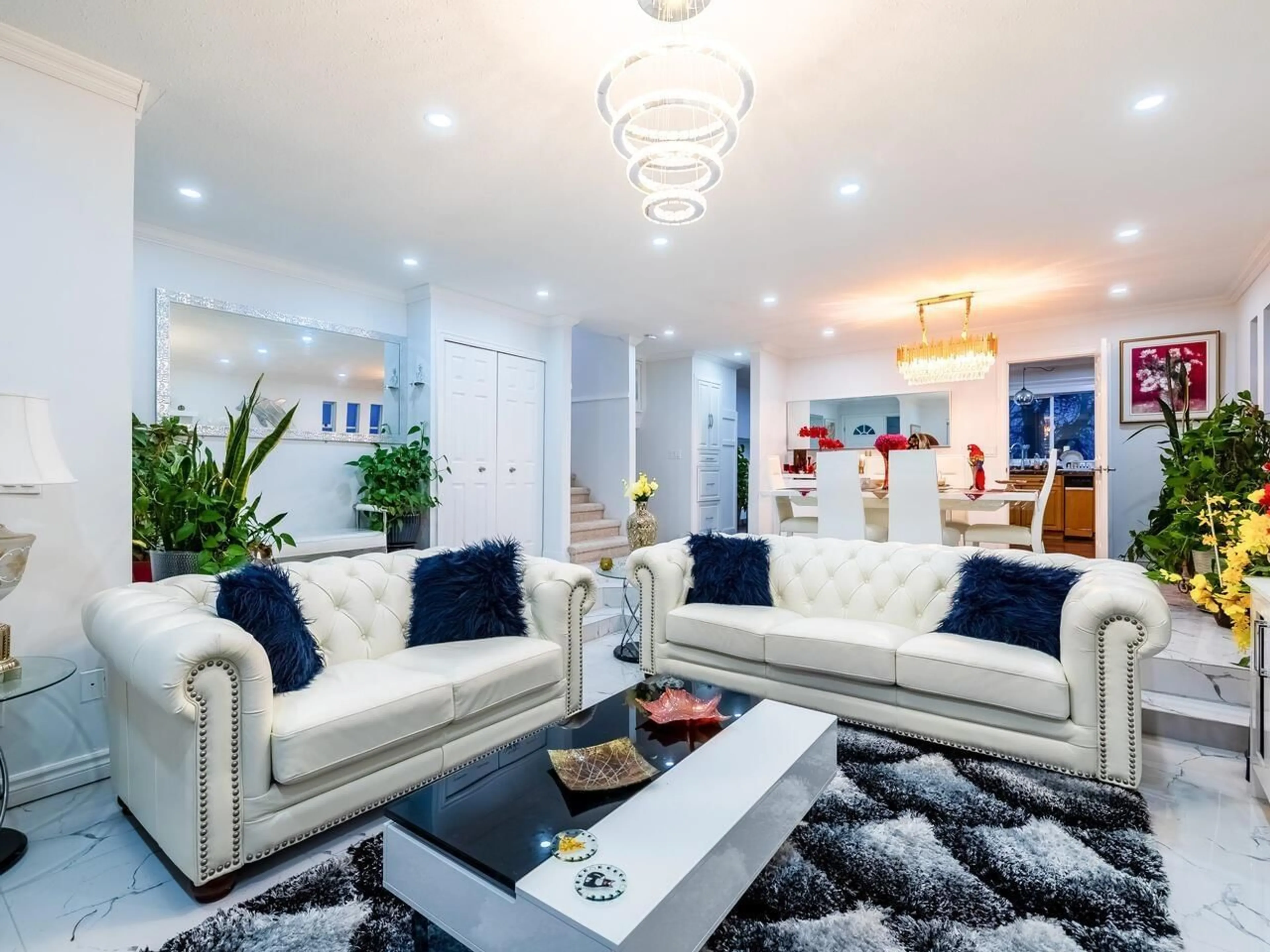Living room with furniture, unknown for 5099 219, Langley British Columbia V3A8P7