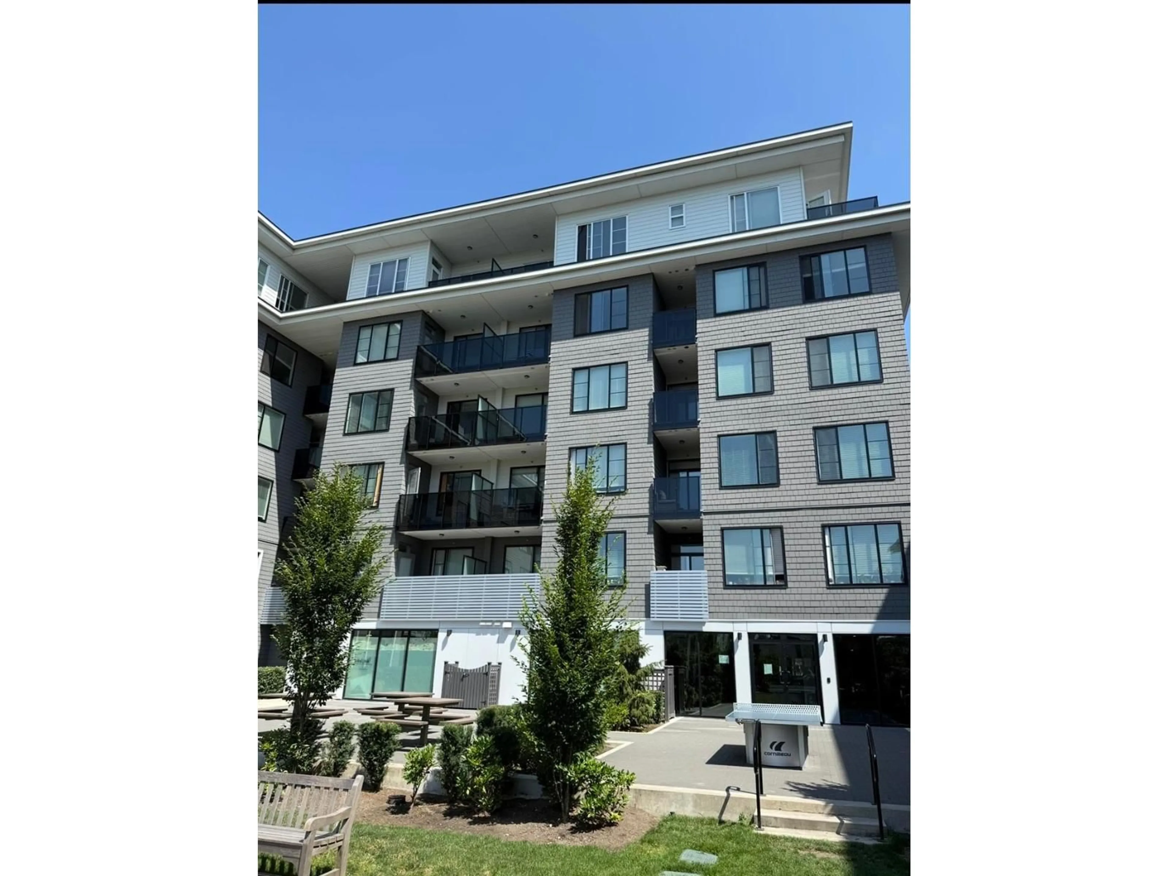 Unknown for 113 - 15858 FRASER, Surrey British Columbia V4N6X4
