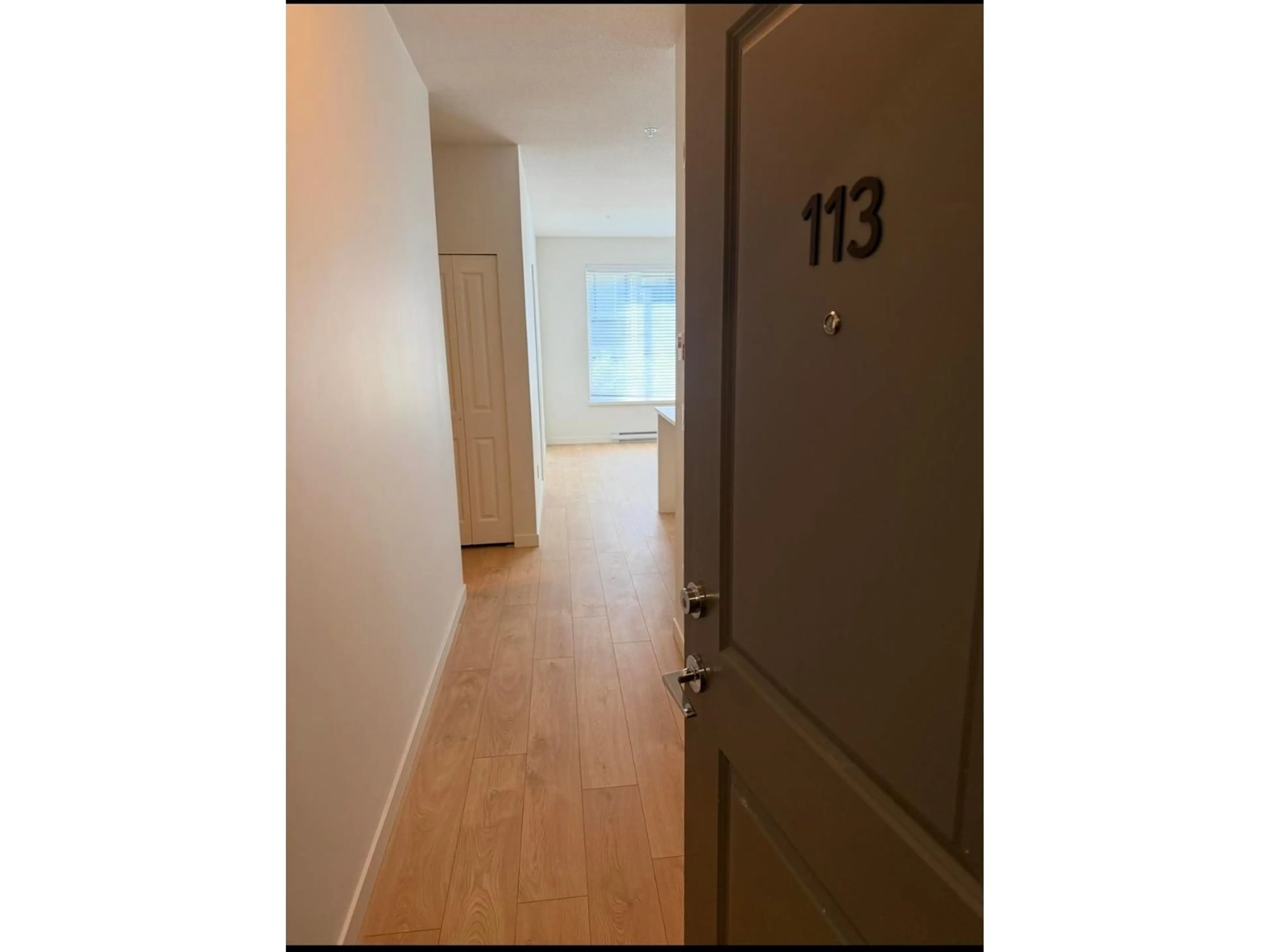 A pic of a room for 113 - 15858 FRASER, Surrey British Columbia V4N6X4