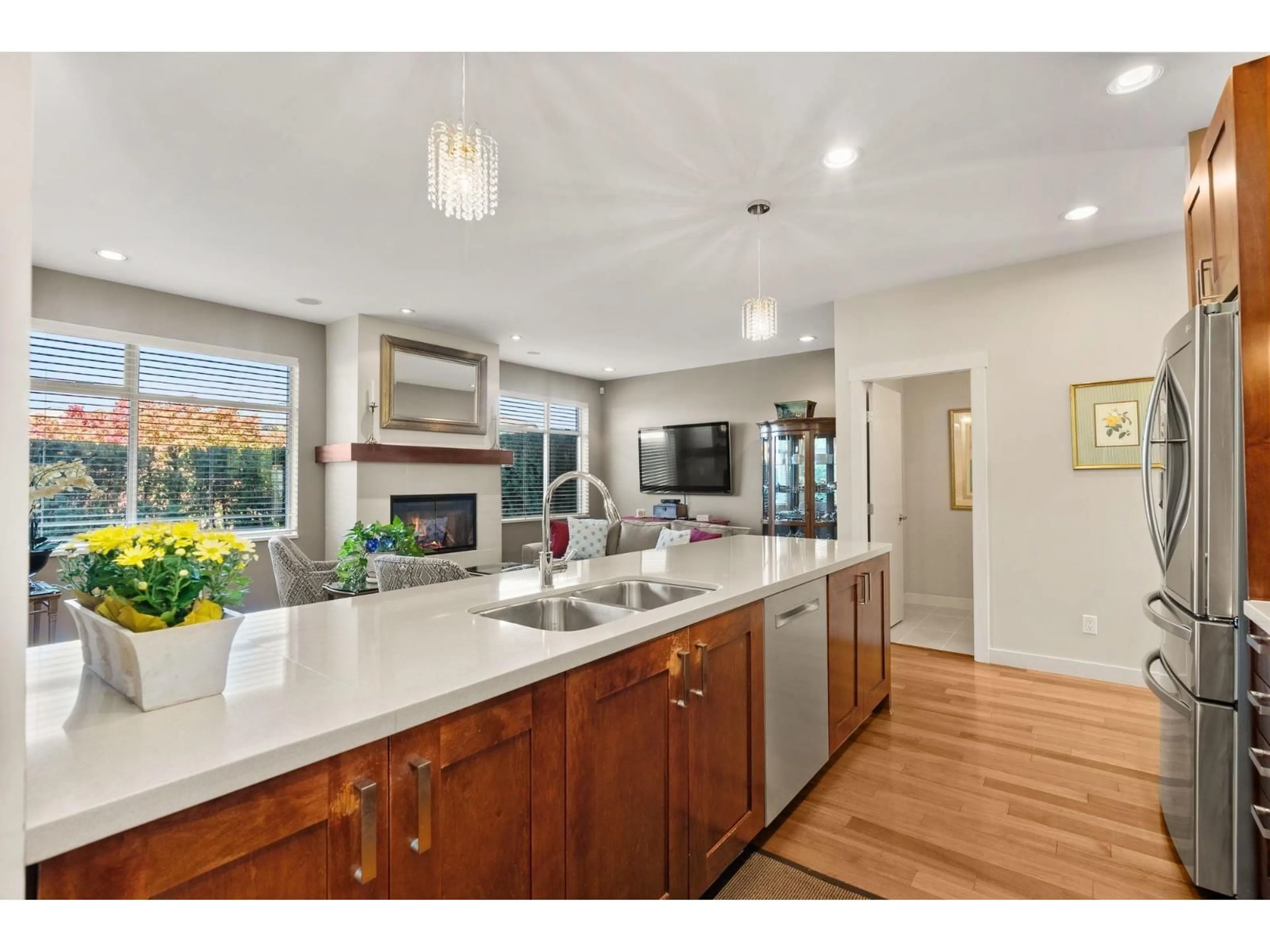 Open concept kitchen, unknown for 57 - 2603 162, Surrey British Columbia V3Z2L4