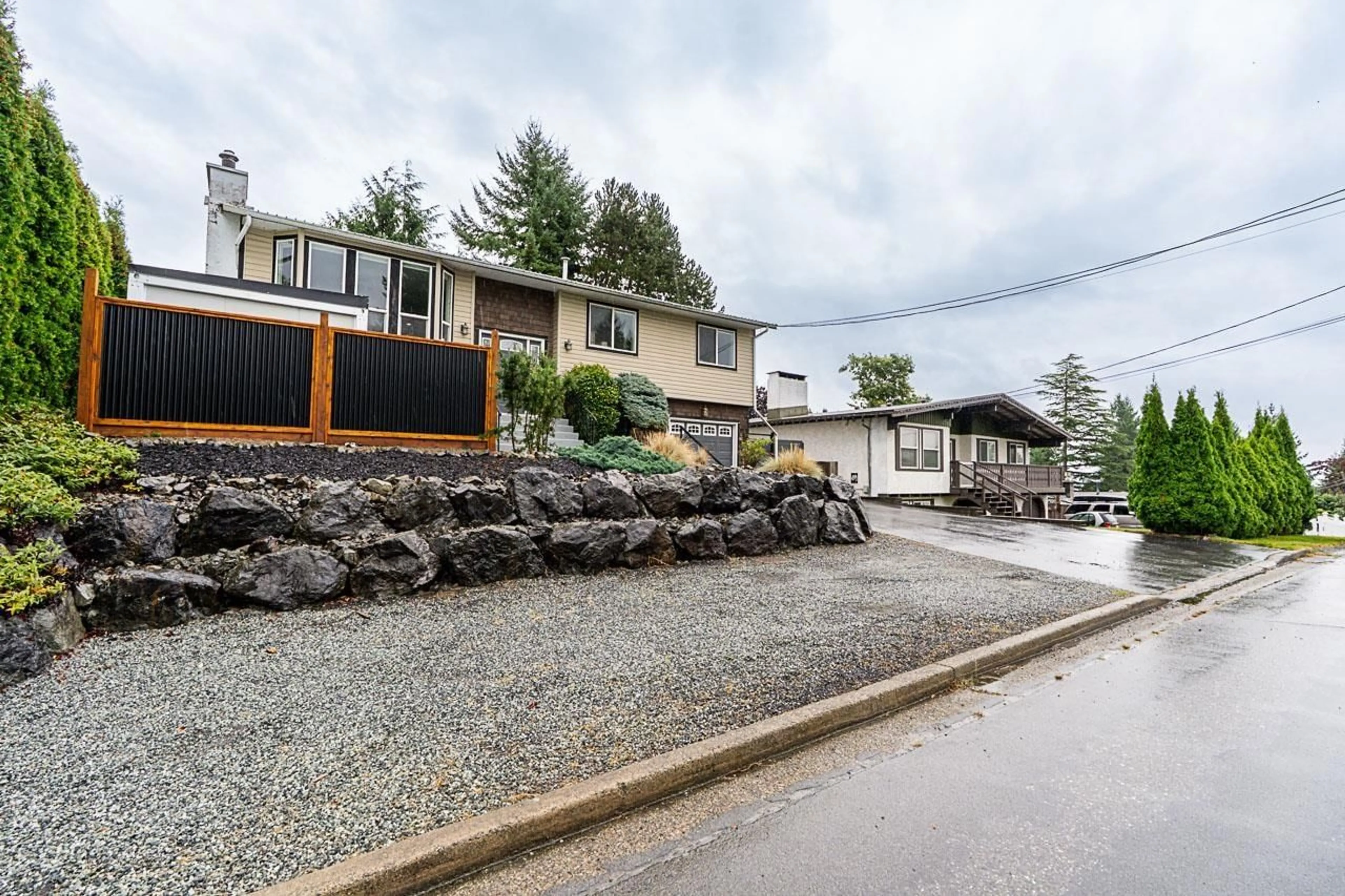 Patio, street for 8134 PHILBERT, Mission British Columbia V2V4W7