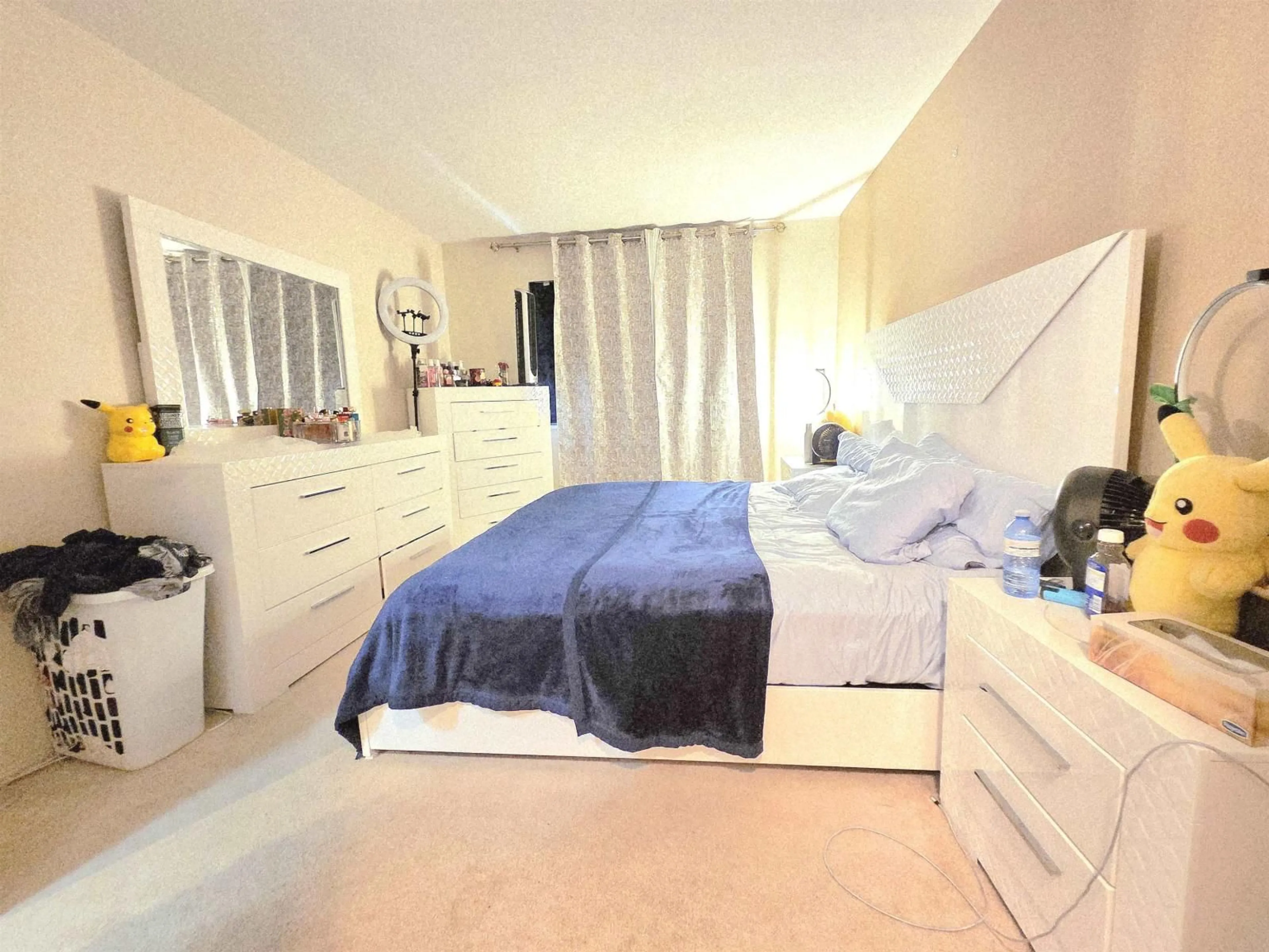 A pic of a room for 406 - 2960 TRETHEWEY, Abbotsford British Columbia V2T6P5
