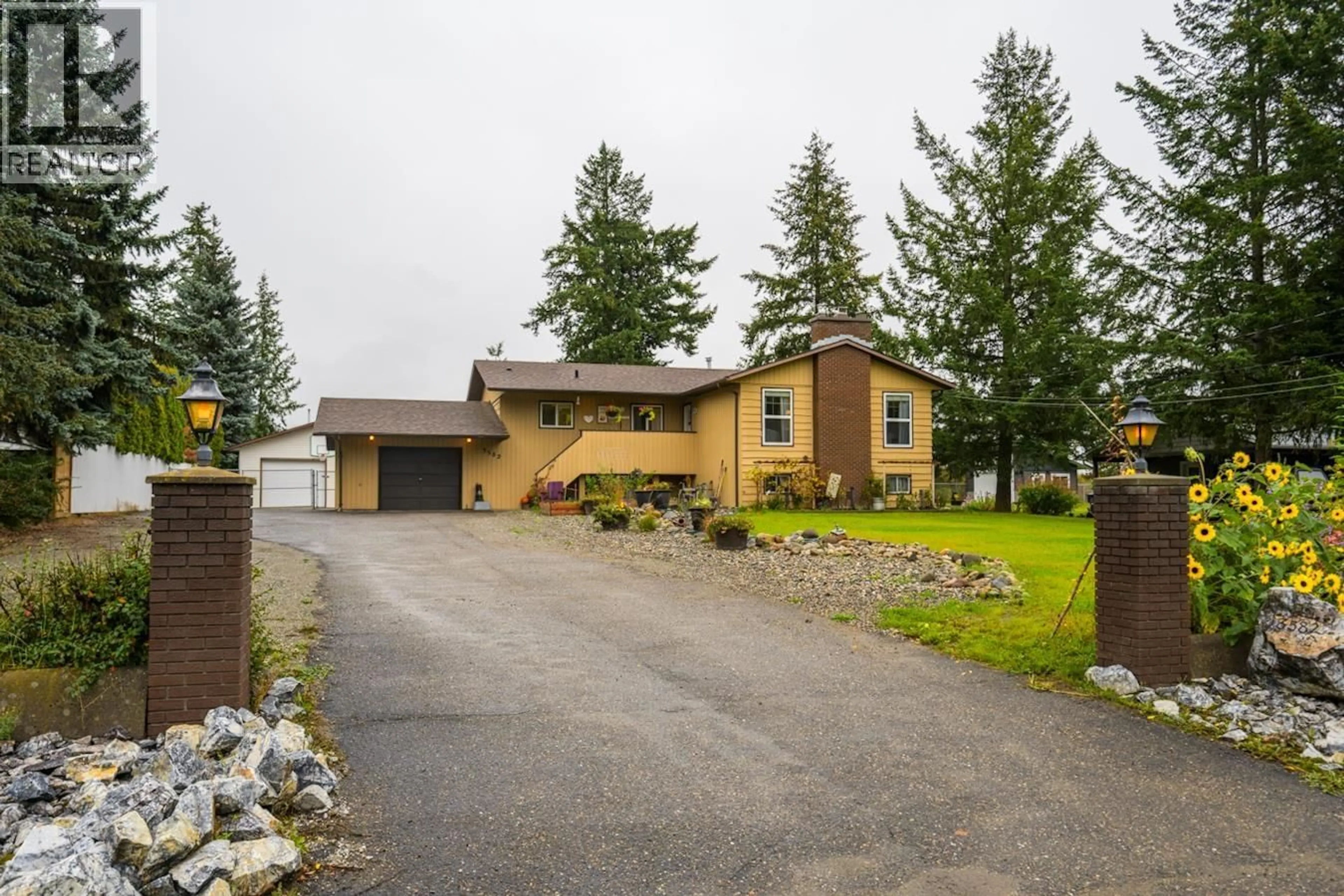 Unknown for 3582 ROSIA ROAD, Prince George British Columbia V2K4Y6