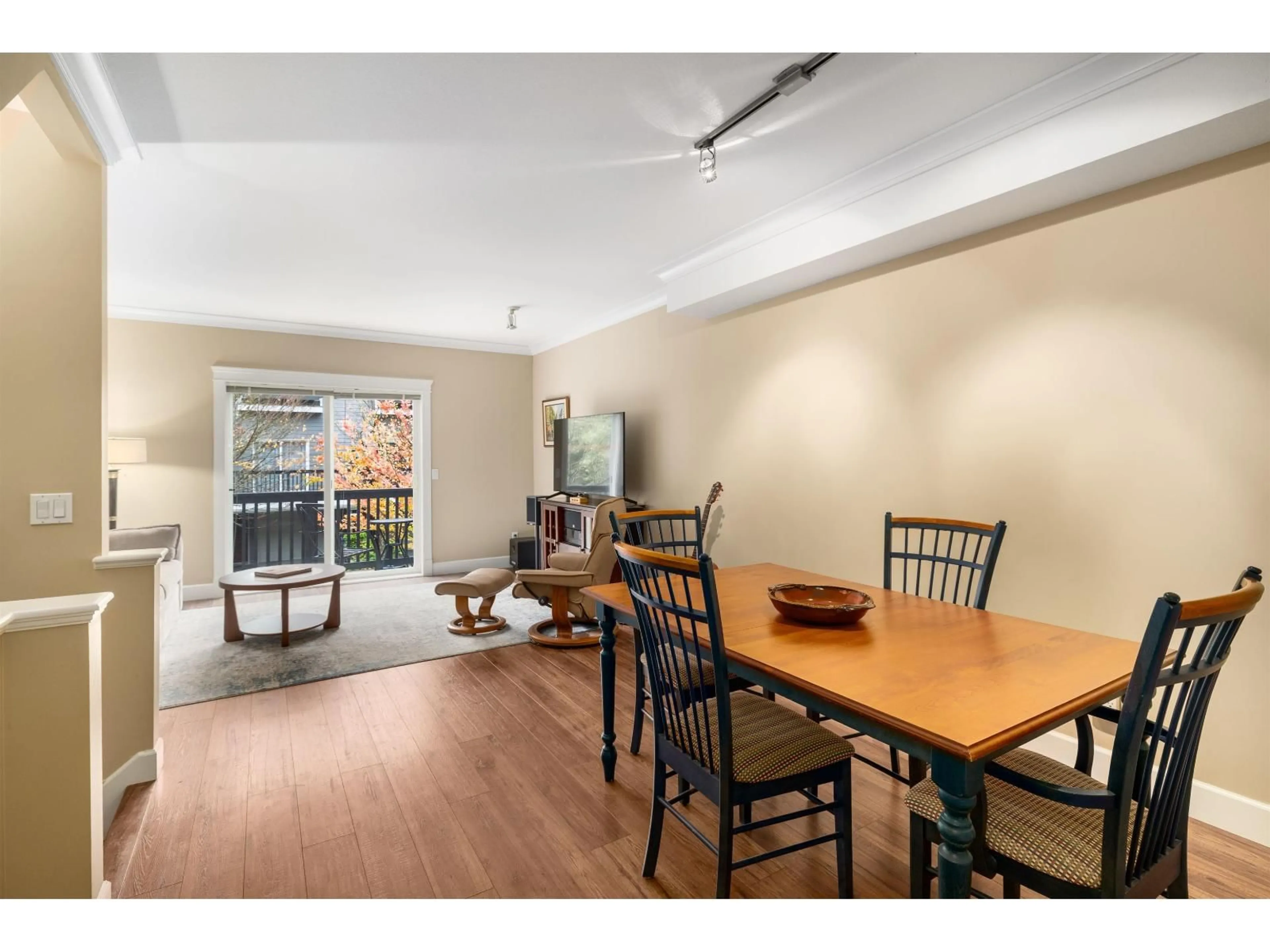 Dining room, wood/laminate floor for 109 - 15236 36, Surrey British Columbia V3Z2B3