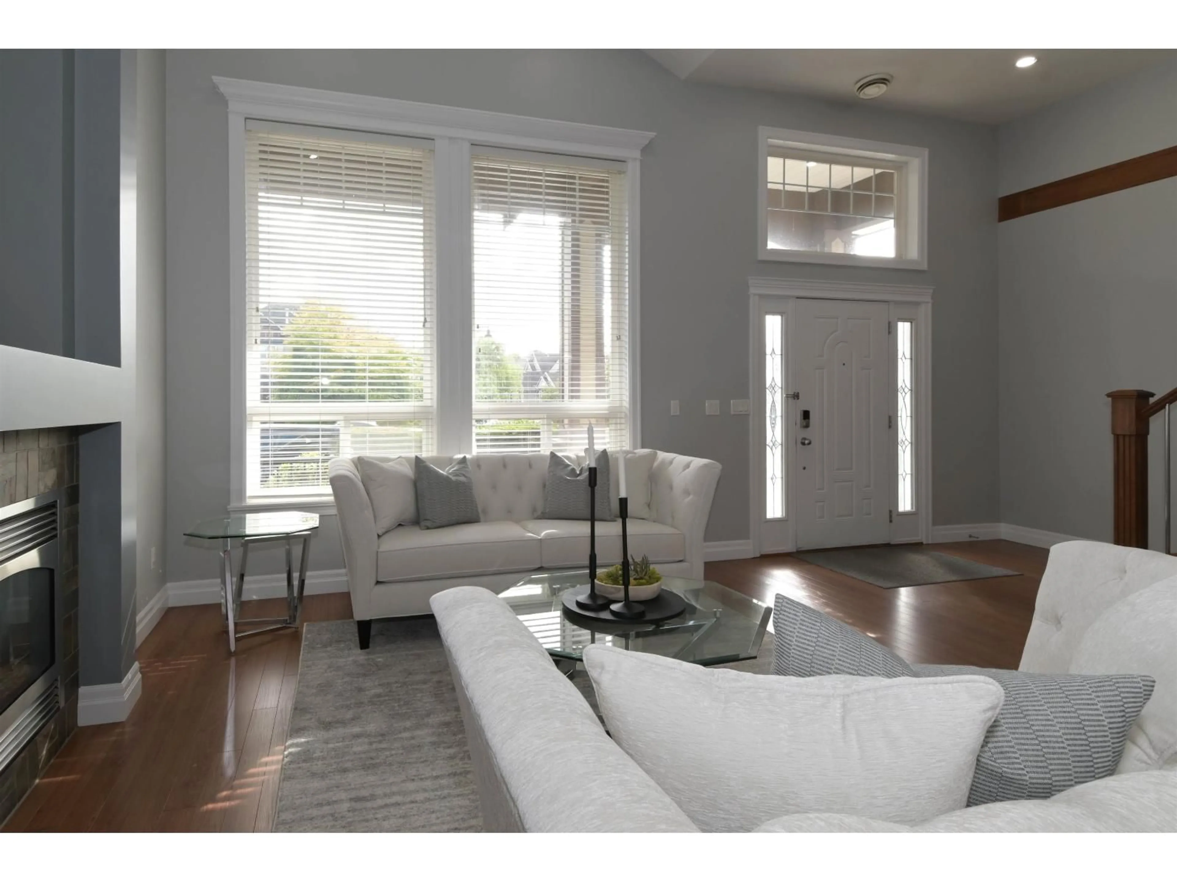 Living room with furniture, unknown for 6351 167B, Surrey British Columbia V3S1X3