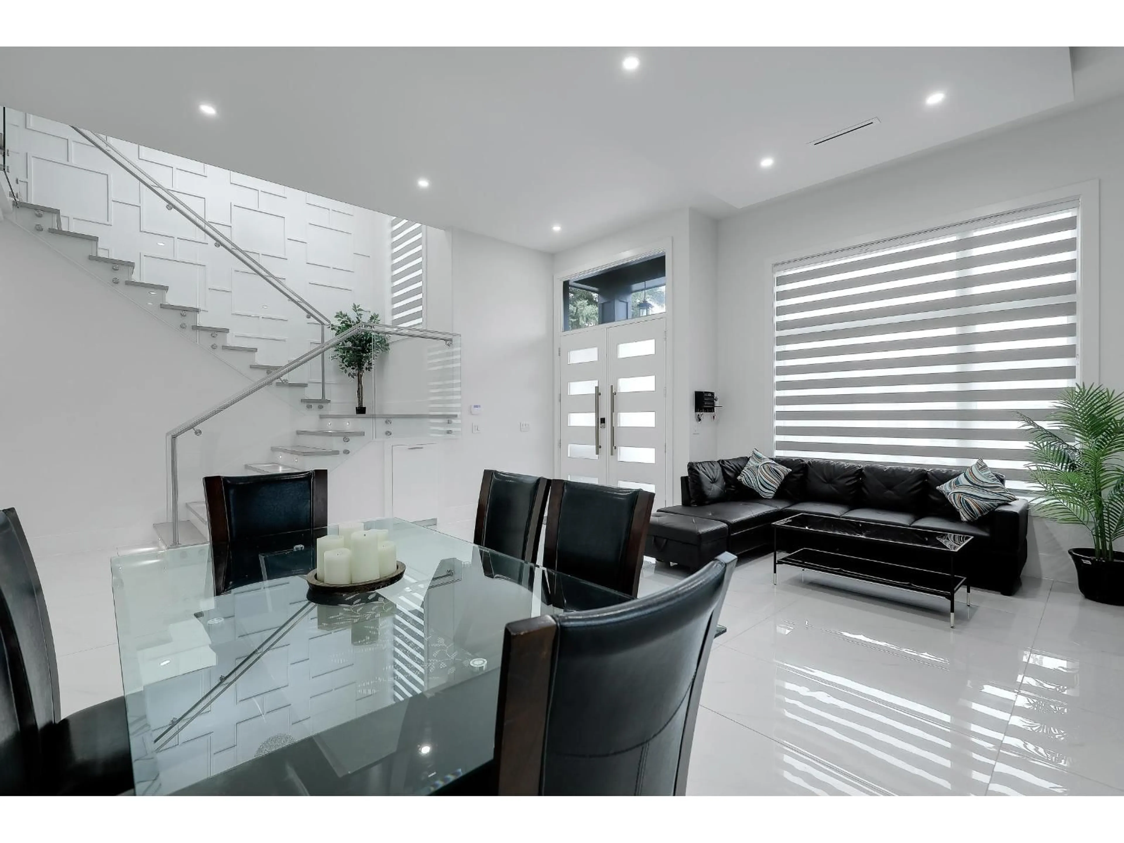 Unknown for 6499 132, Surrey British Columbia V3W4L4