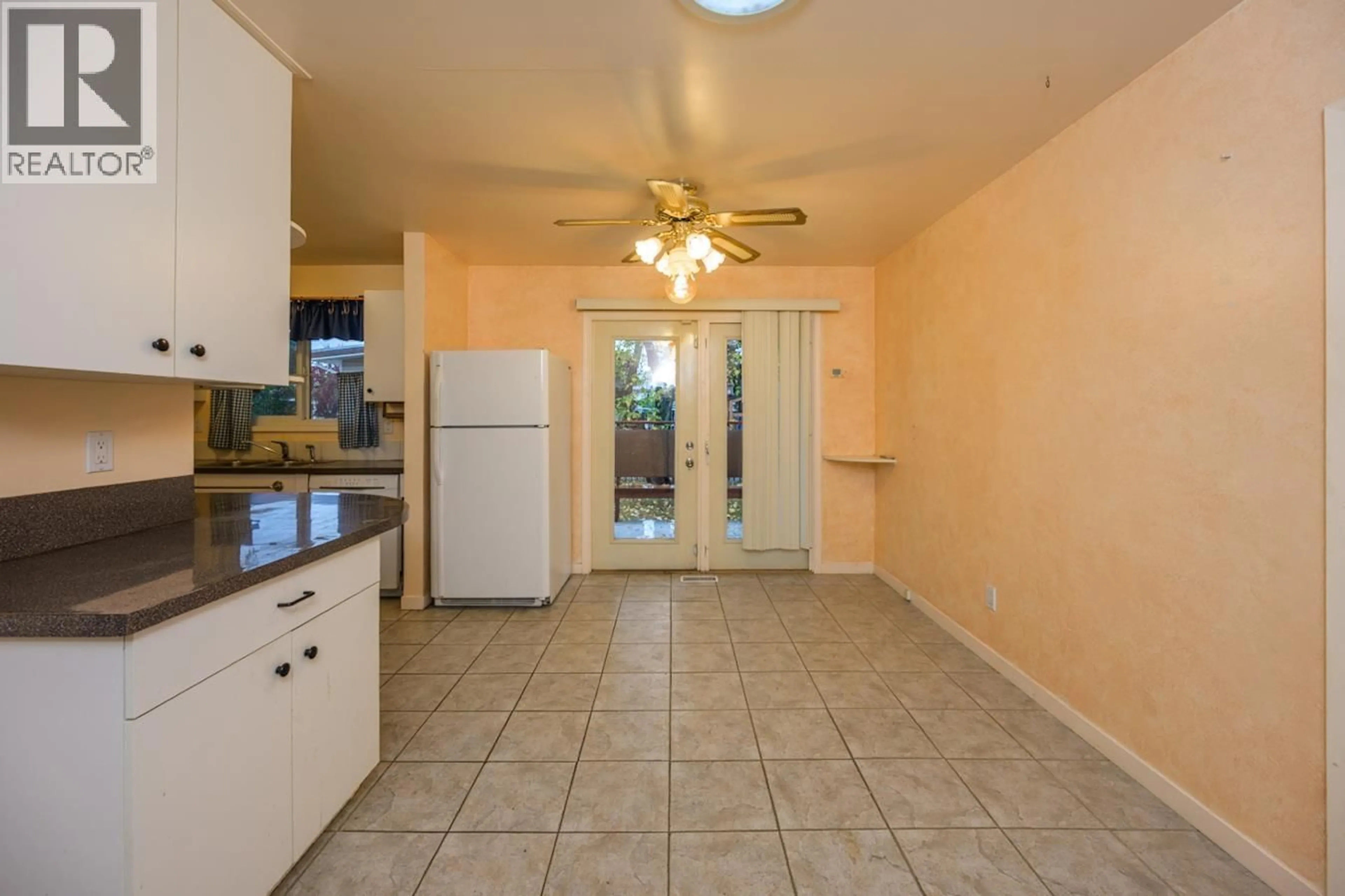 Standard kitchen, ceramic/tile floor for 1214 POWELL AVENUE, Prince George British Columbia V2M4C8