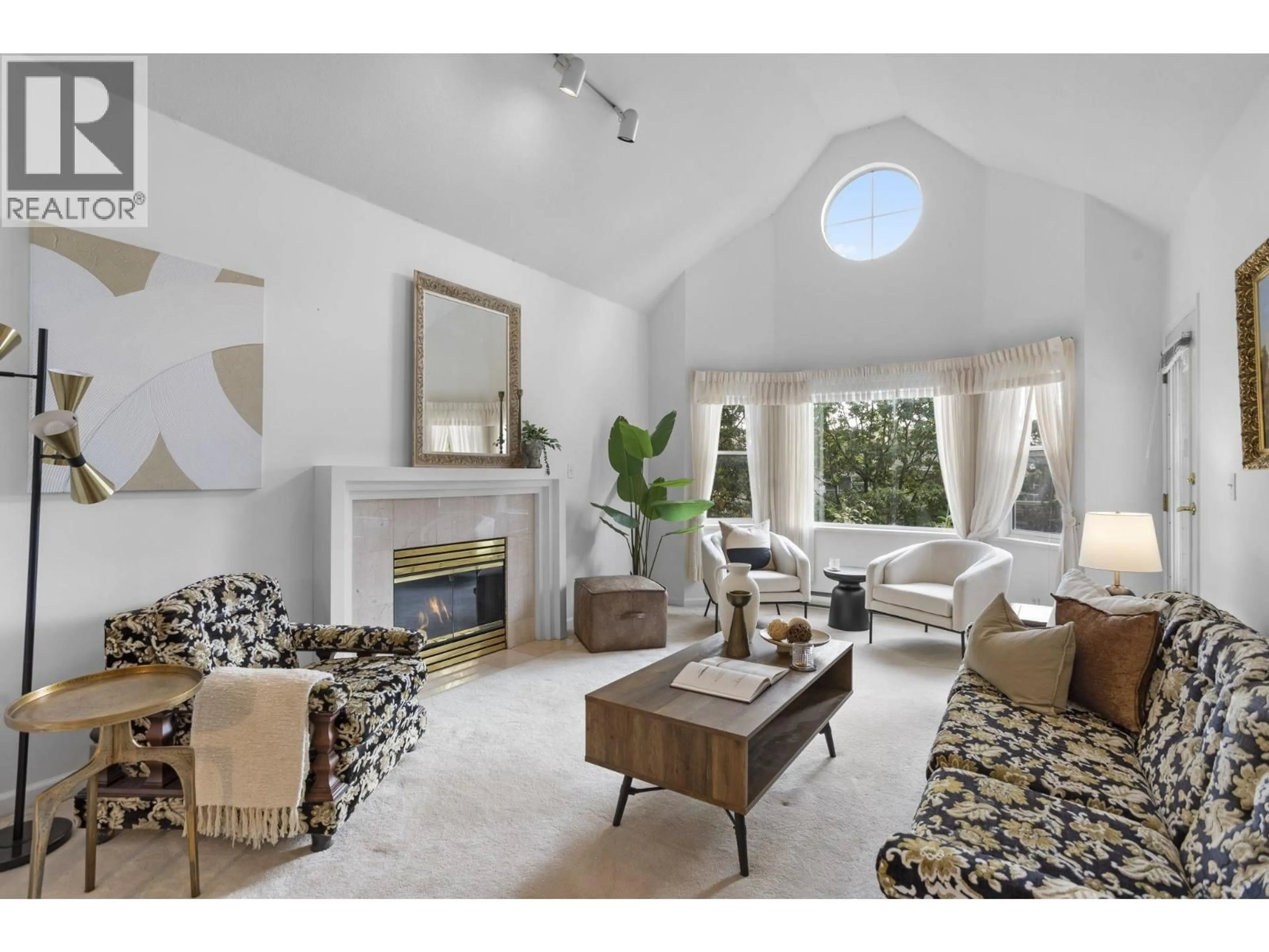 Living room with furniture, unknown for 303 - 5375 VICTORY STREET, Burnaby British Columbia V5J1T2