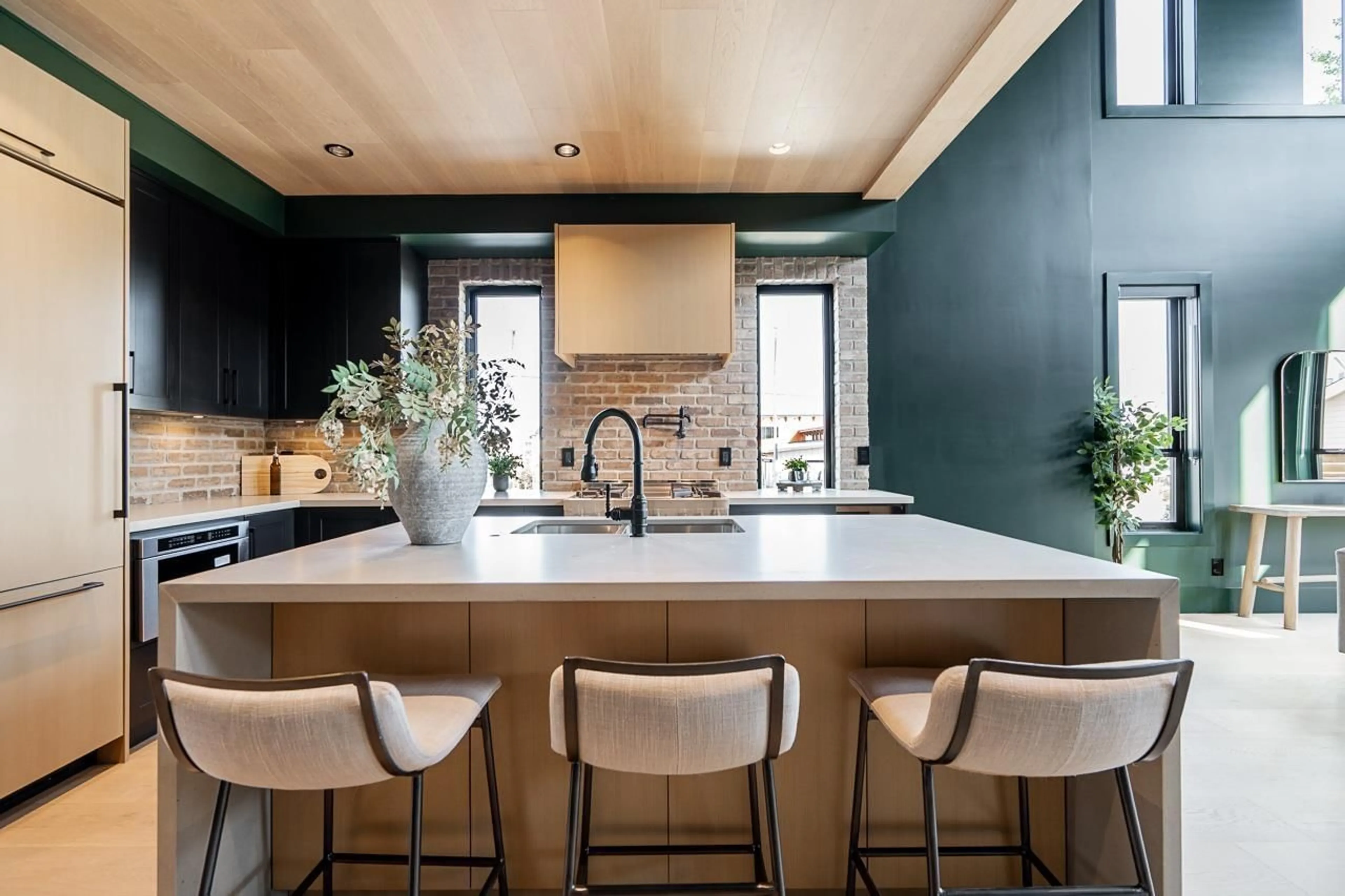 Contemporary kitchen, ceramic/tile floor for 8194 201, Langley British Columbia V2Y3Y6