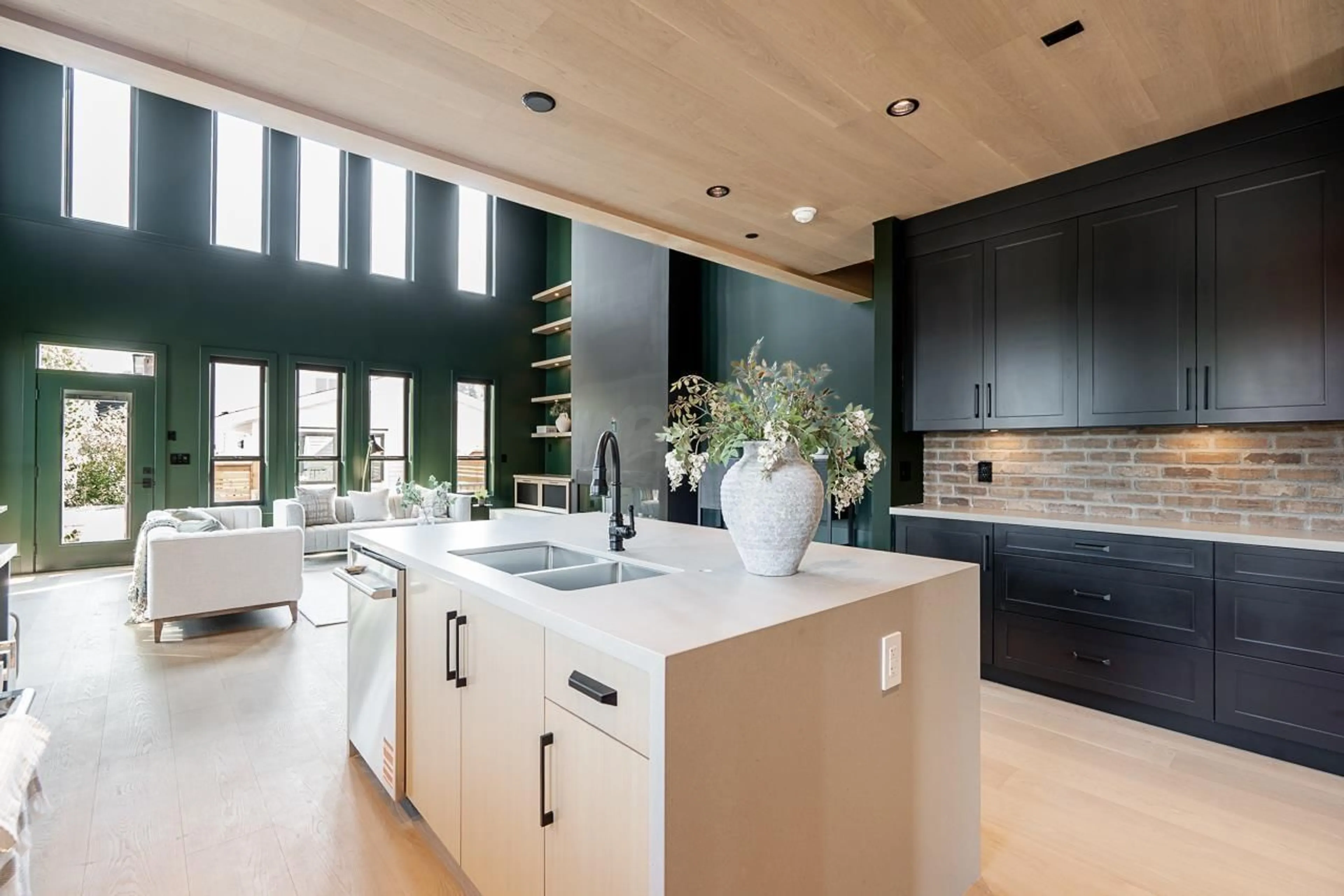 Contemporary kitchen, ceramic/tile floor for 8194 201, Langley British Columbia V2Y3Y6
