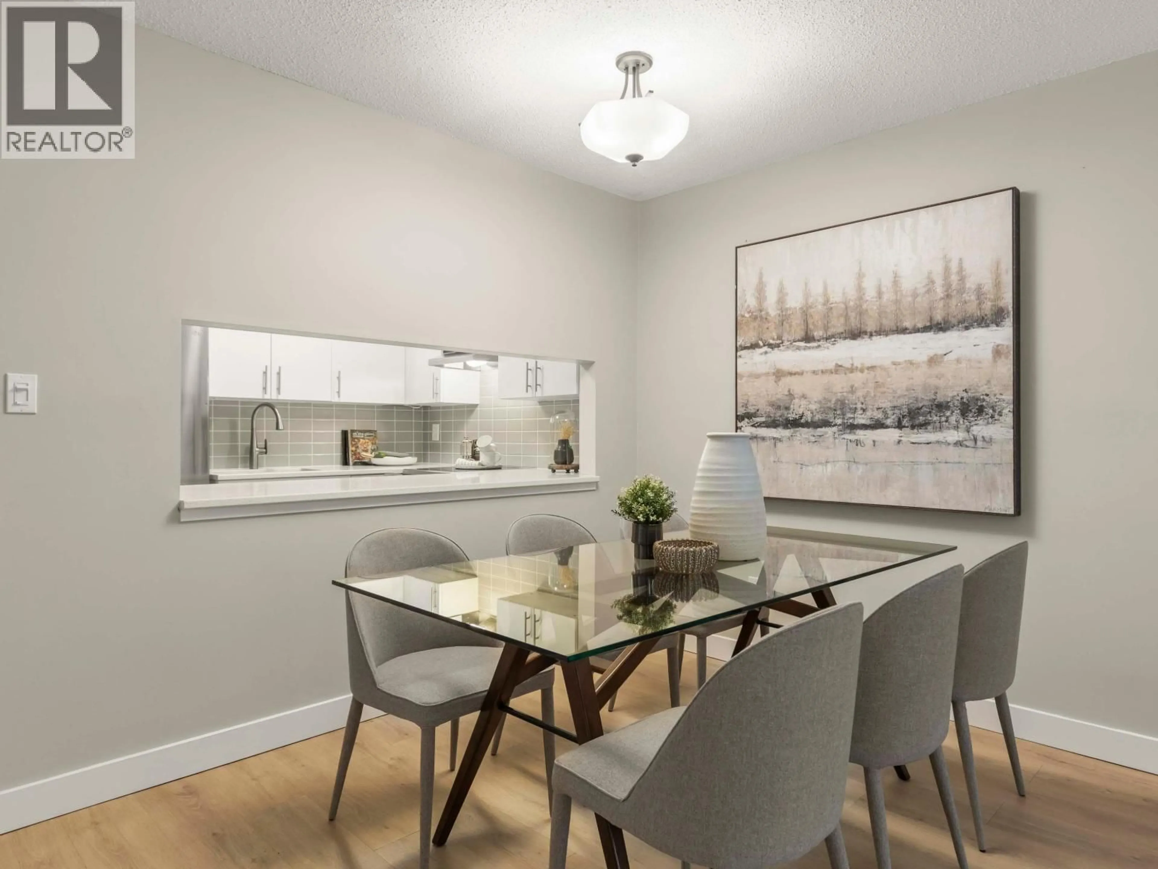 Dining room, wood/laminate floor for 216 - 1990 6TH AVENUE, Vancouver British Columbia V6J4V4