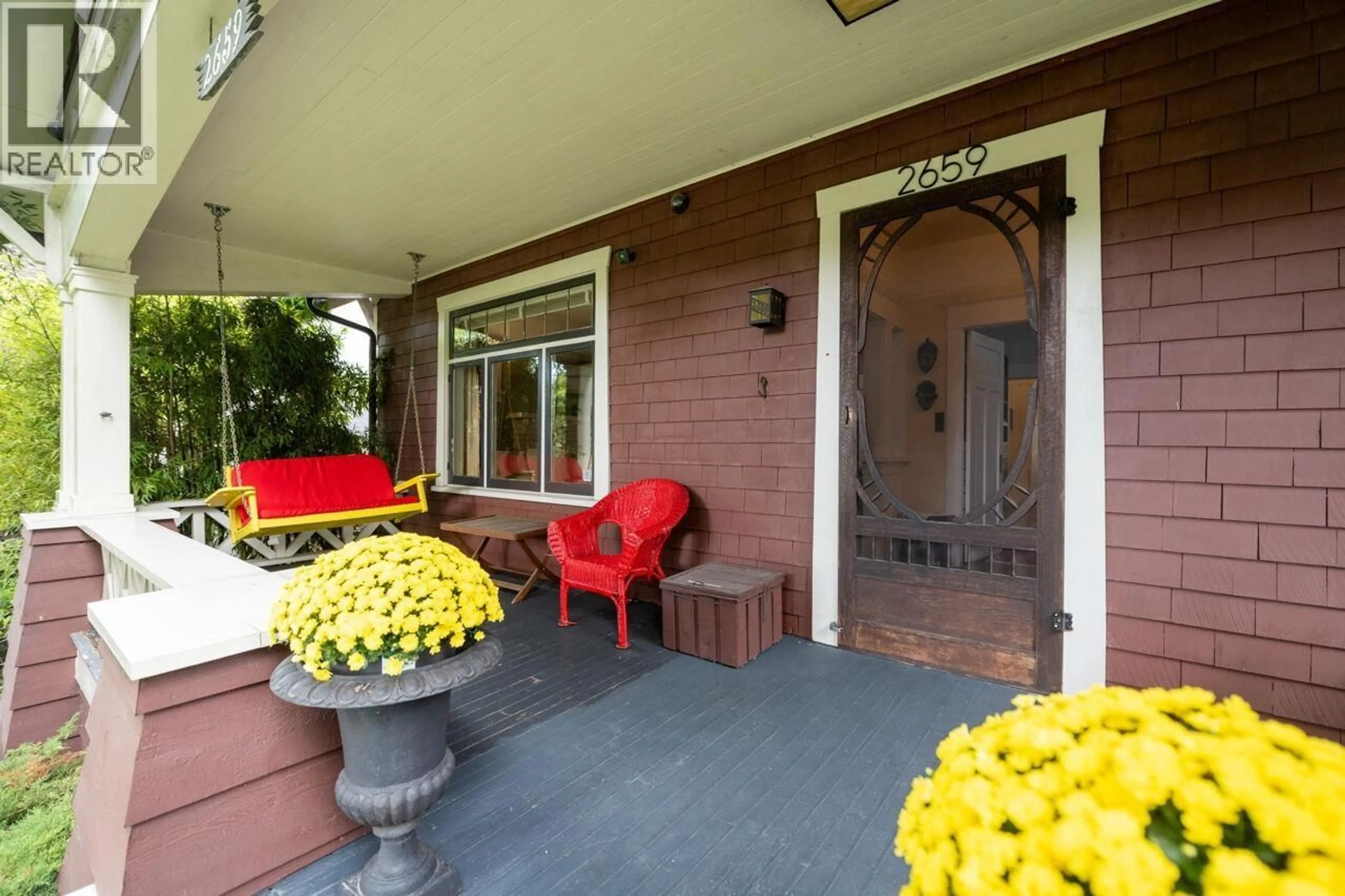 Patio, street for 2659 OXFORD STREET, Vancouver British Columbia V5K1N2