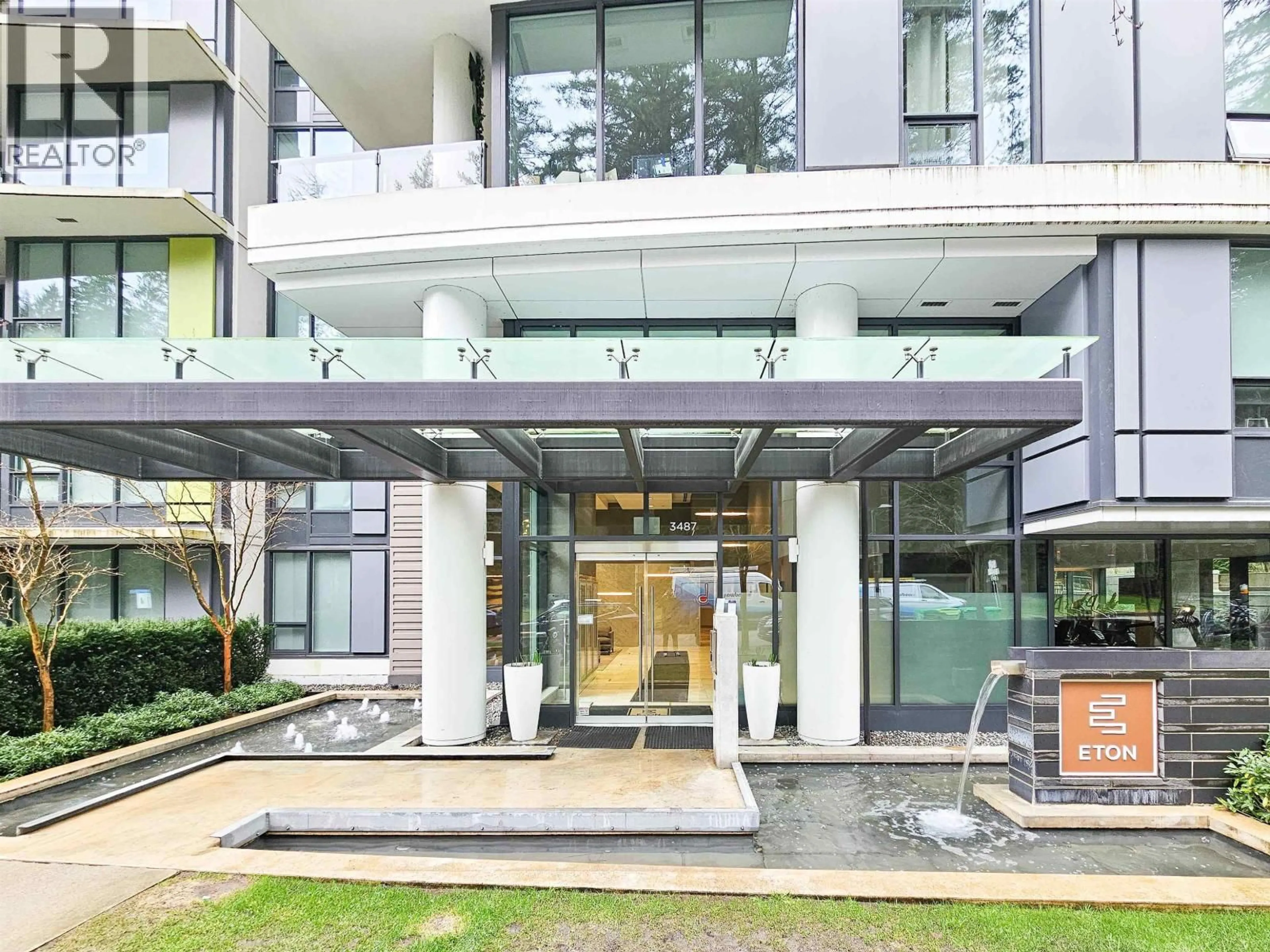 Indoor foyer for 309 - 3487 BINNING ROAD, Vancouver British Columbia V6S0K8
