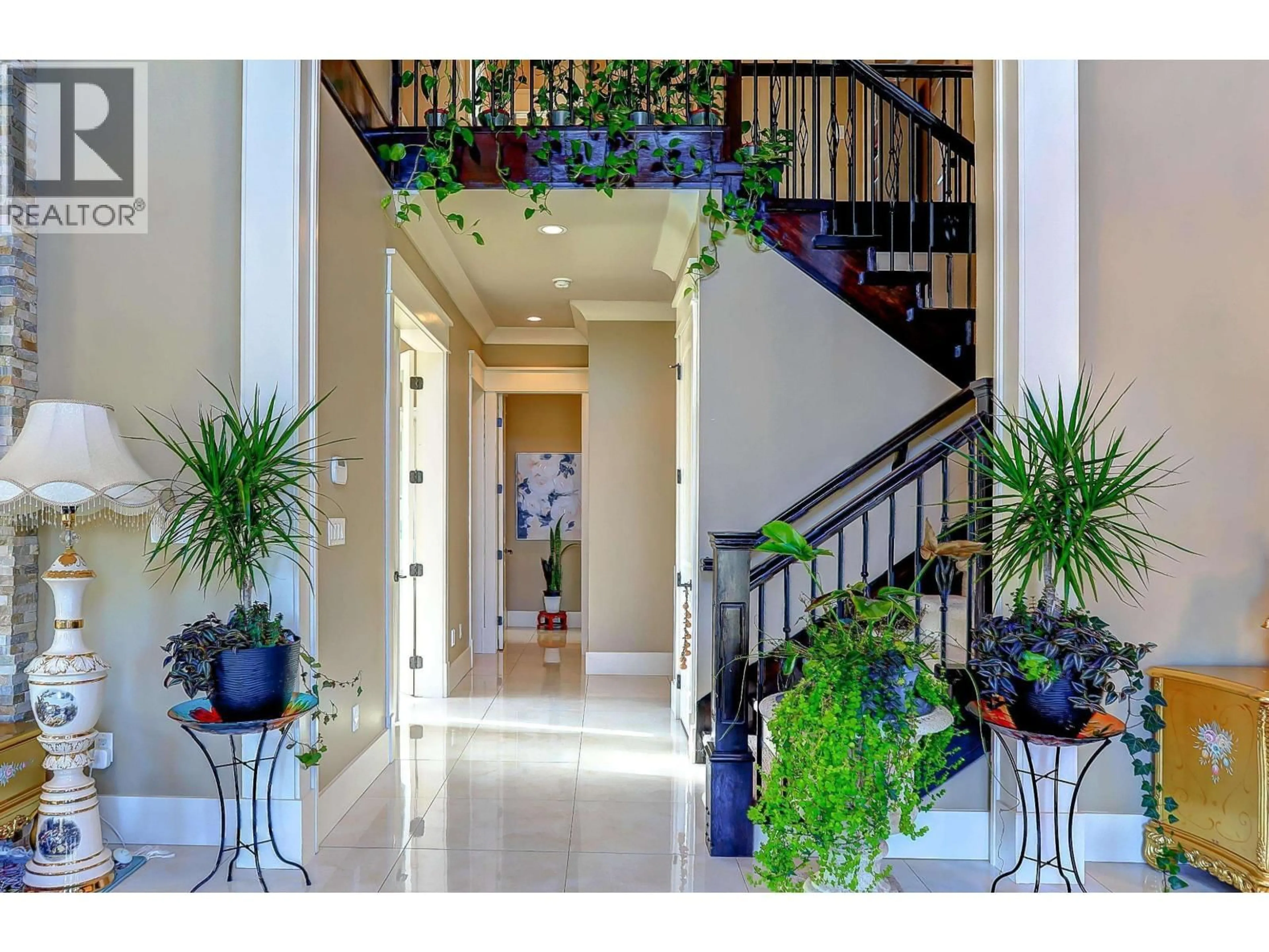 Indoor entryway for 8899 CARRICK ROAD, Richmond British Columbia V7C5J7