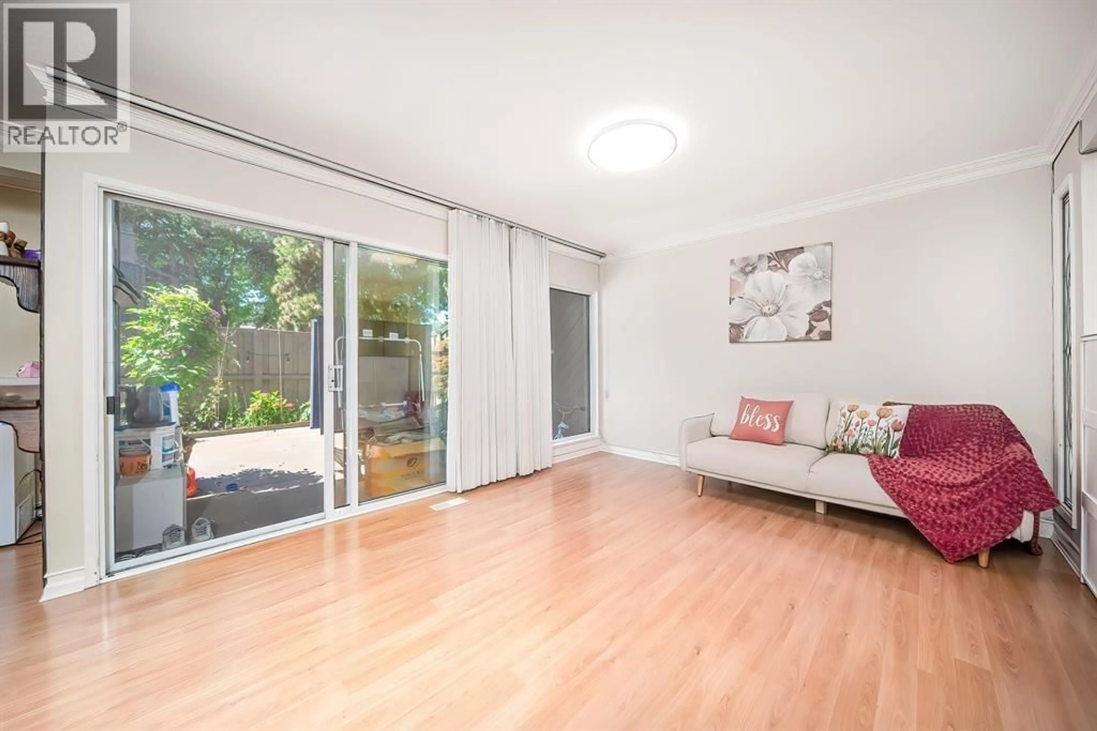 A pic of a room for 63 - 9240 GLENACRES DRIVE, Richmond British Columbia V7A1Y7