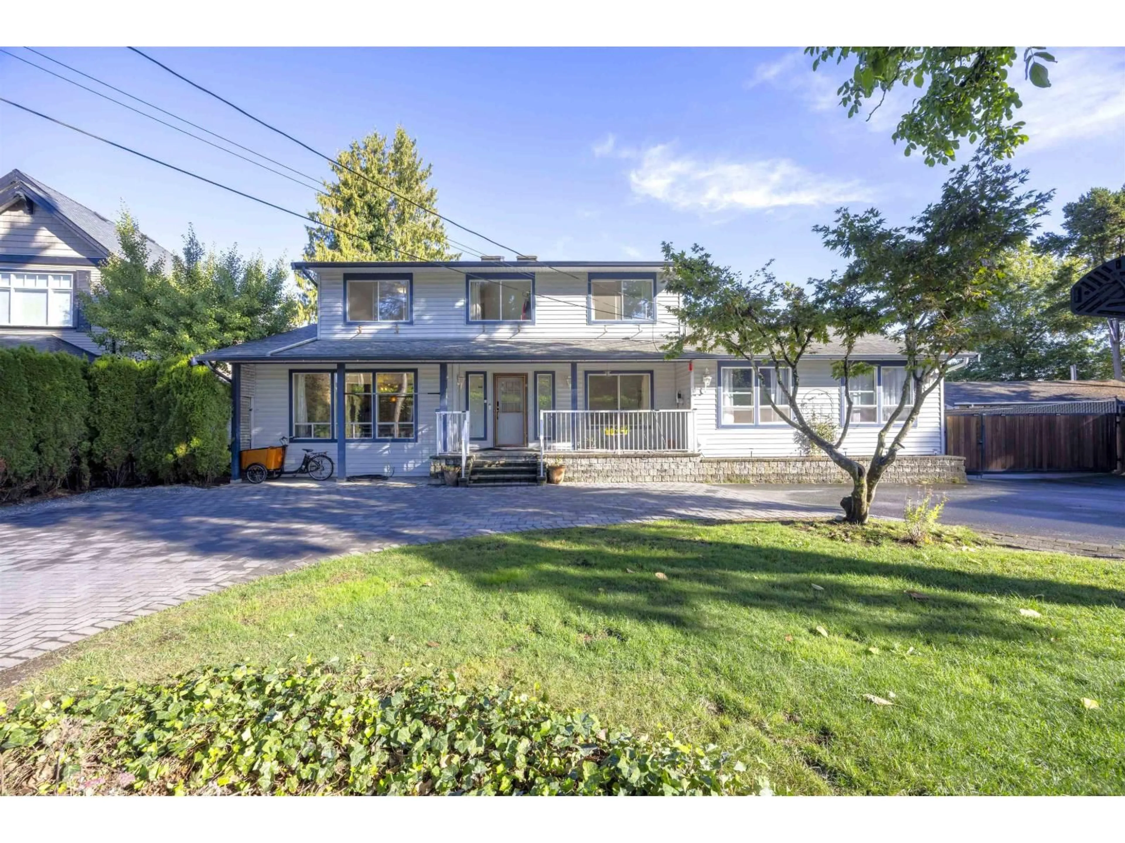 A pic from outside/outdoor area/front of a property/back of a property/a pic from drone, street for 22019 OLD YALE, Langley British Columbia V2Z1M2