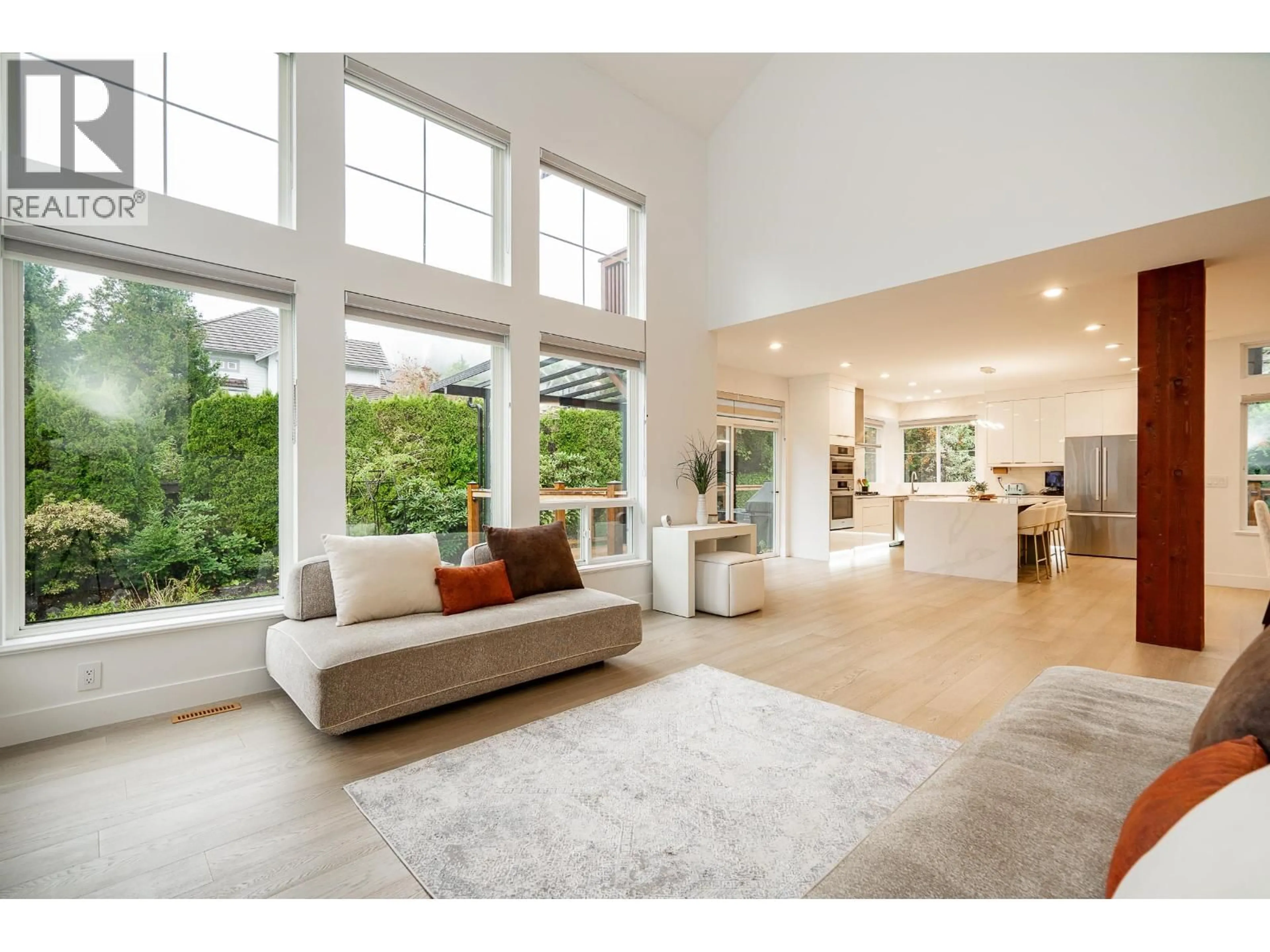 Living room with furniture, unknown for 55 ASHWOOD DRIVE, Port Moody British Columbia V3H5H2