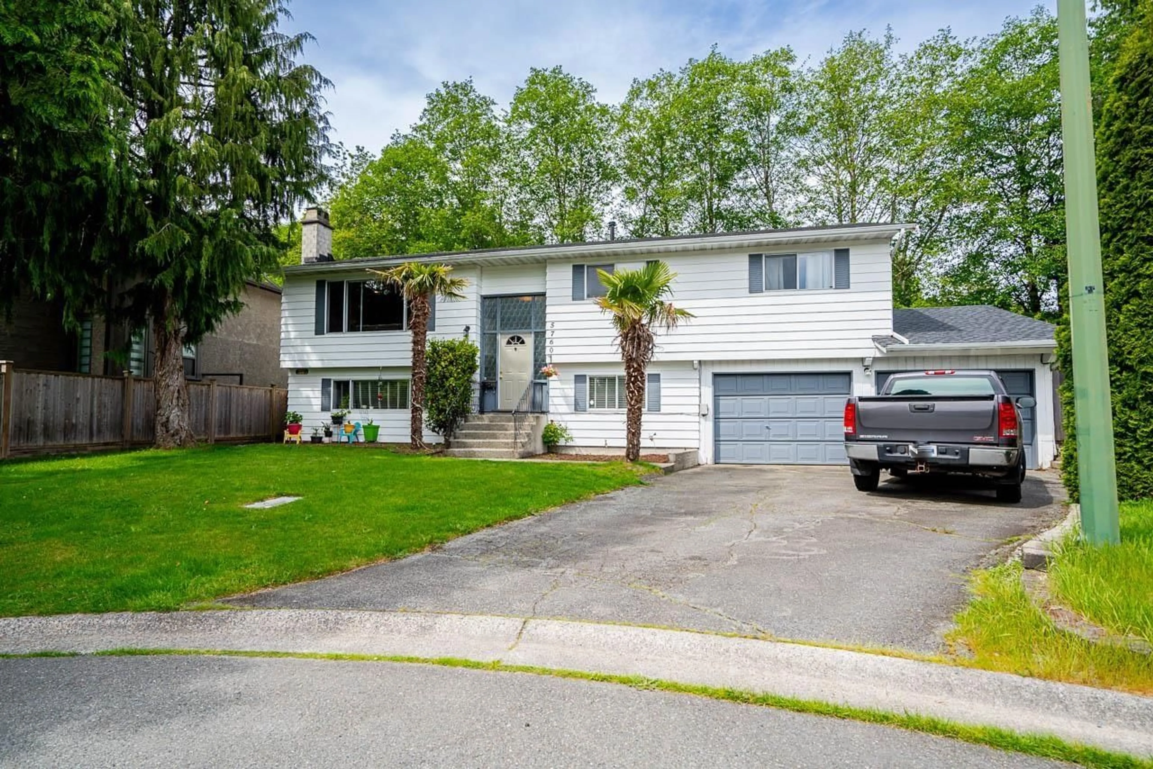 Home with vinyl exterior material, street for 5760 ABBEY, Delta British Columbia V4E2K6