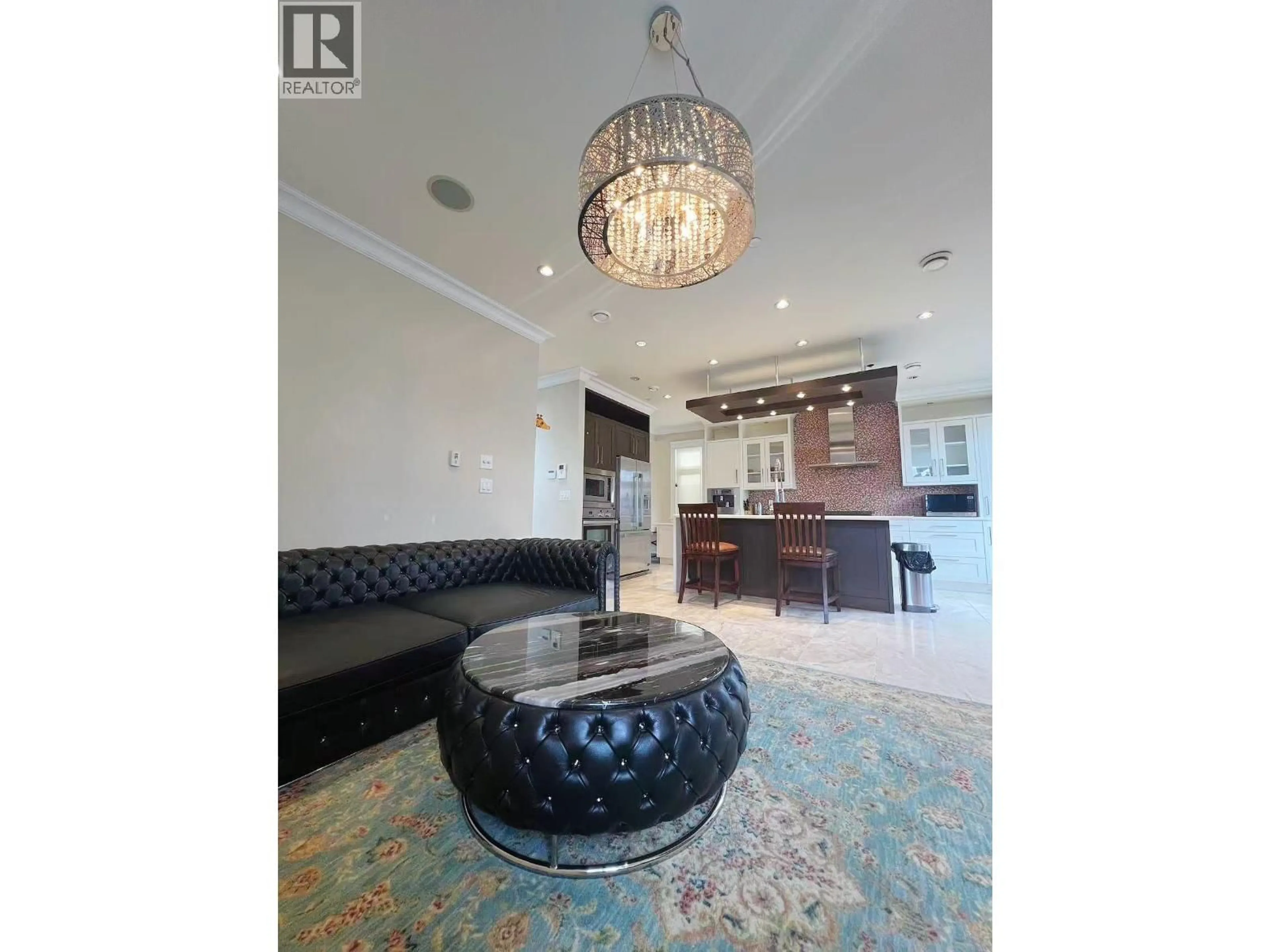 Unknown for 2721 21 AVENUE, Vancouver British Columbia V6L1K4