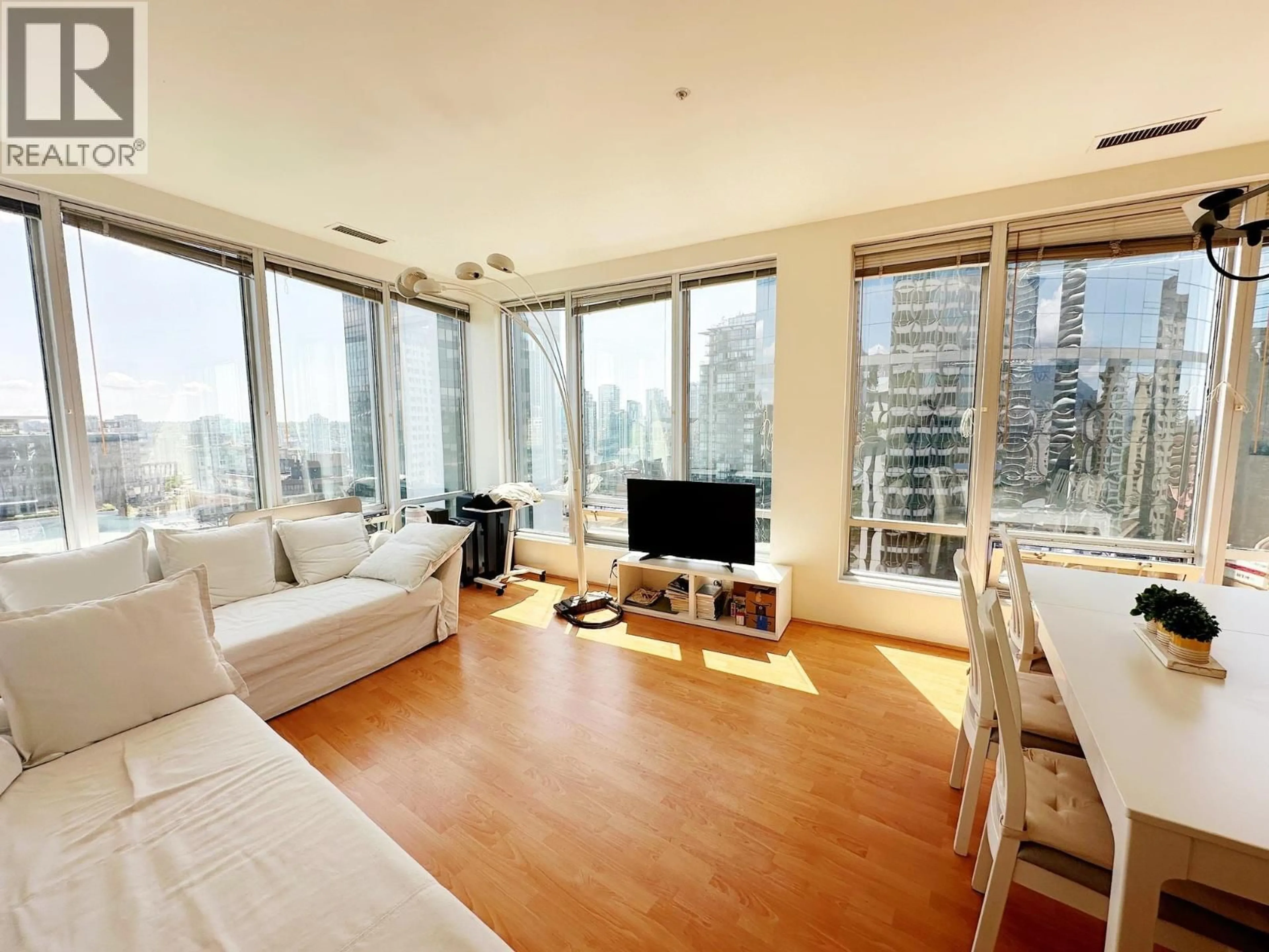 Living room with furniture, unknown for 1401 - 989 NELSON STREET, Vancouver British Columbia V6Z2S1