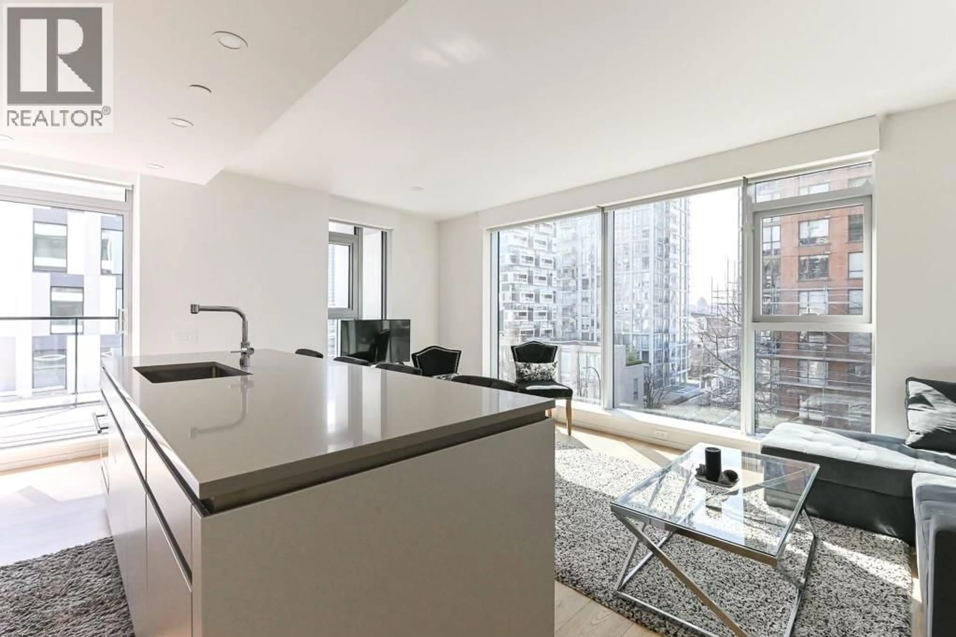 Unknown for 402 - 889 PACIFIC STREET, Vancouver British Columbia V6Z1C3