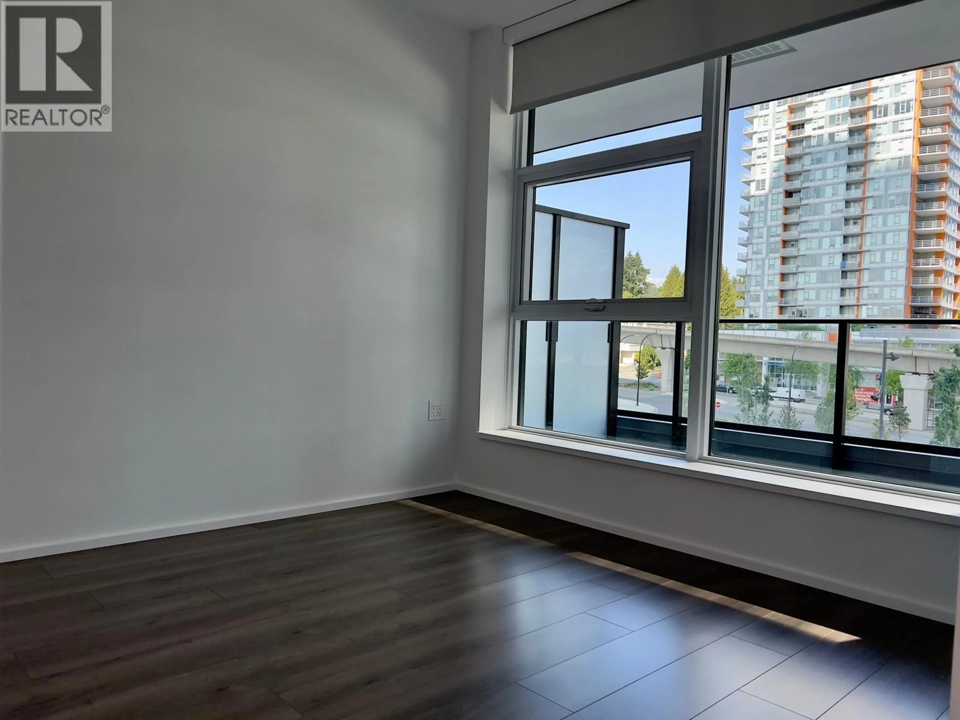 A pic of a room for 304 - 3809 EVERGREEN PLACE, Burnaby British Columbia V3J0M1