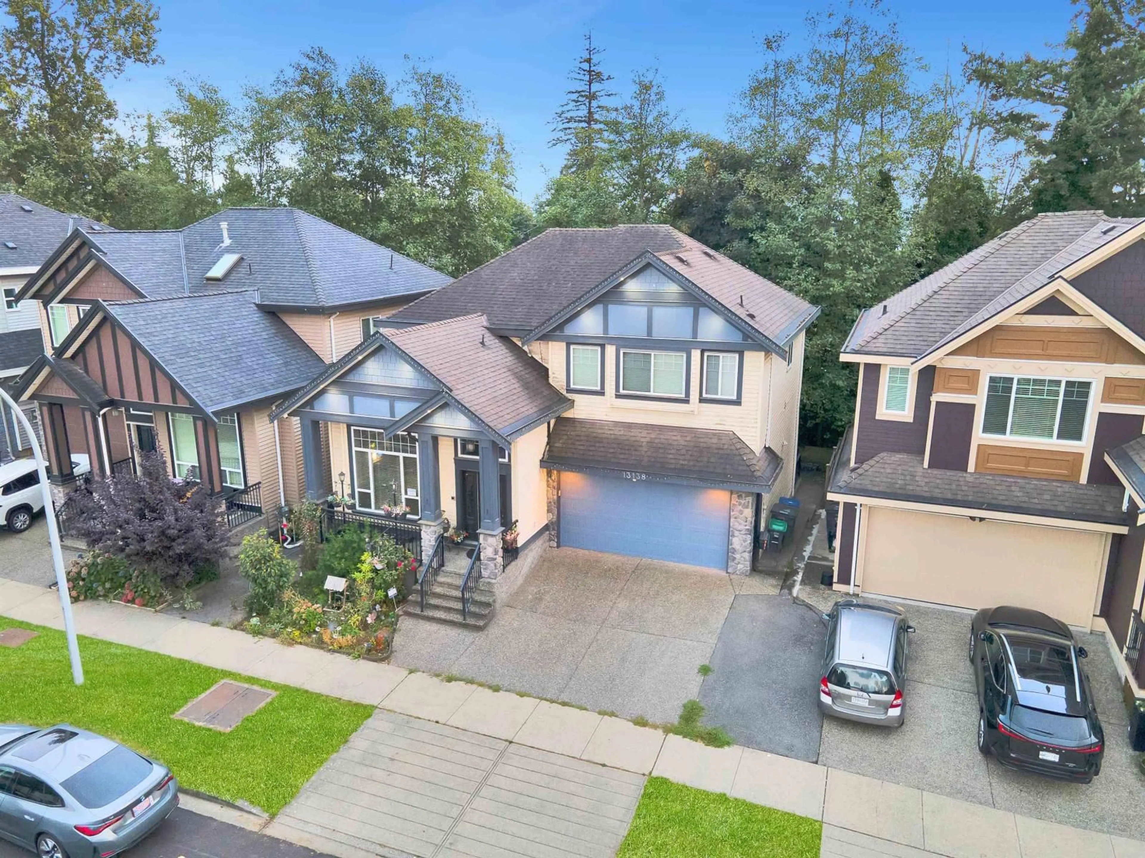 A pic from outside/outdoor area/front of a property/back of a property/a pic from drone, street for 13138 58A, Surrey British Columbia V3X0E4