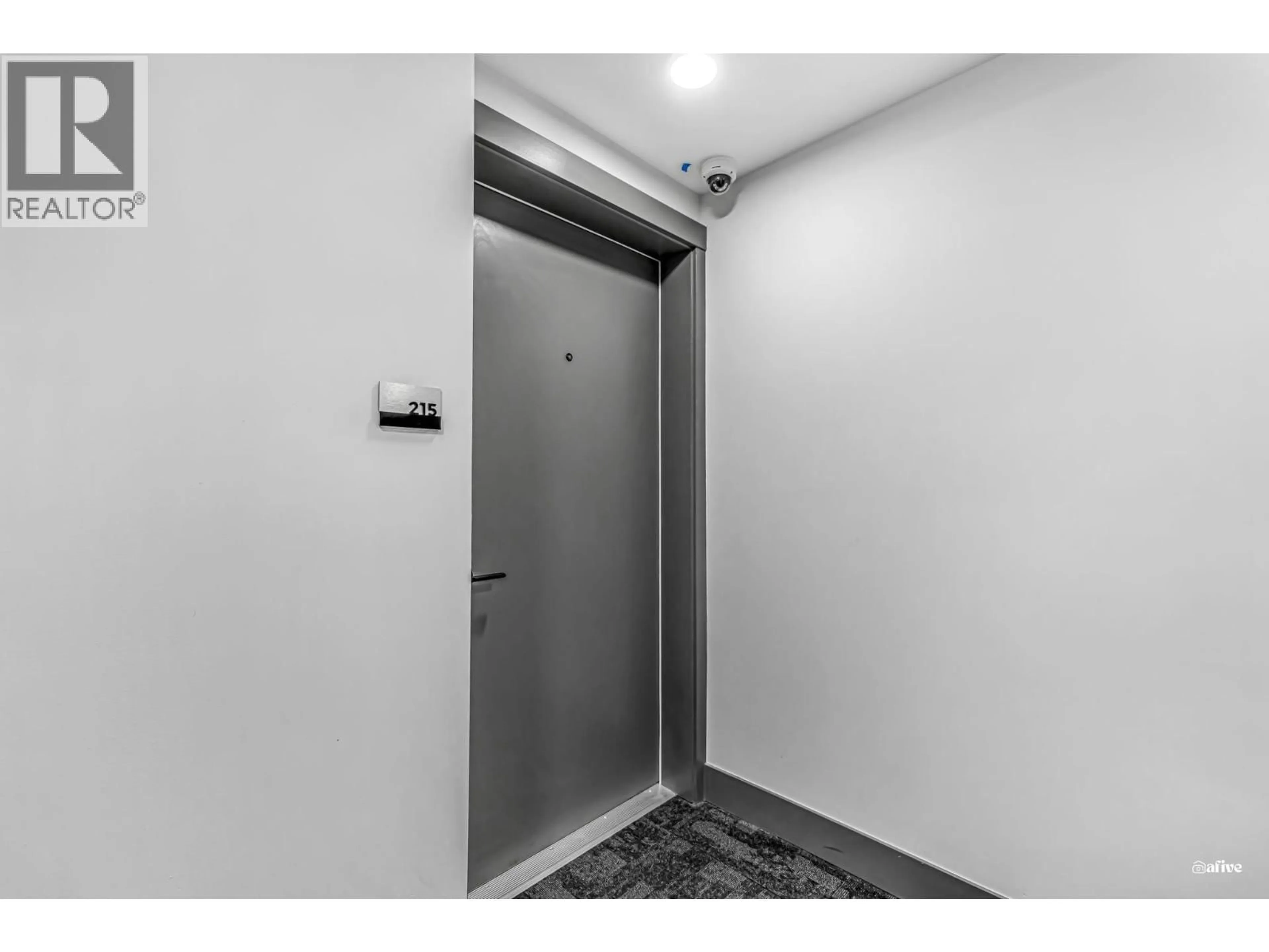 Indoor foyer for 215 - 12109 223 STREET, Maple Ridge British Columbia V2X6X1
