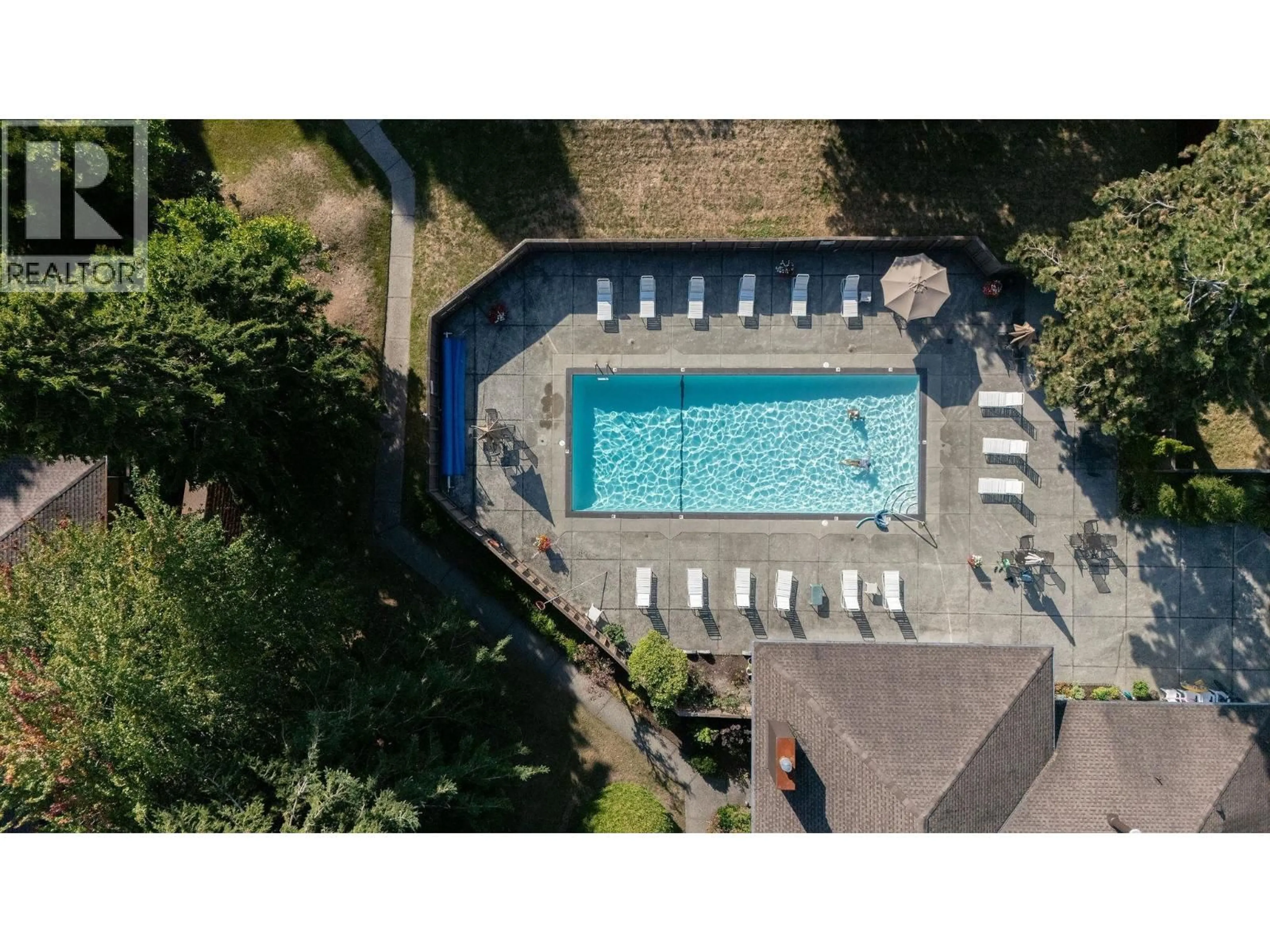 Pool for 403 - 4900 FRANCIS ROAD, Richmond British Columbia V7C4R5