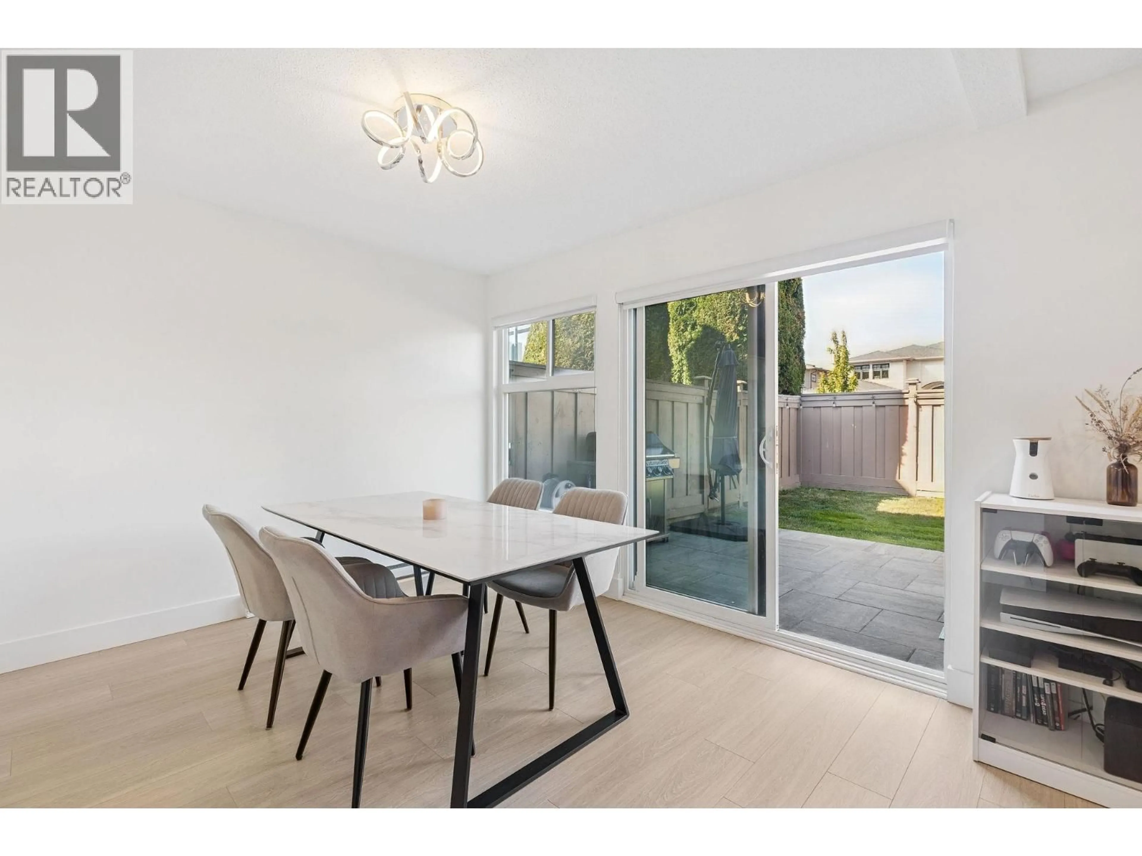 A pic of a room for 403 - 4900 FRANCIS ROAD, Richmond British Columbia V7C4R5
