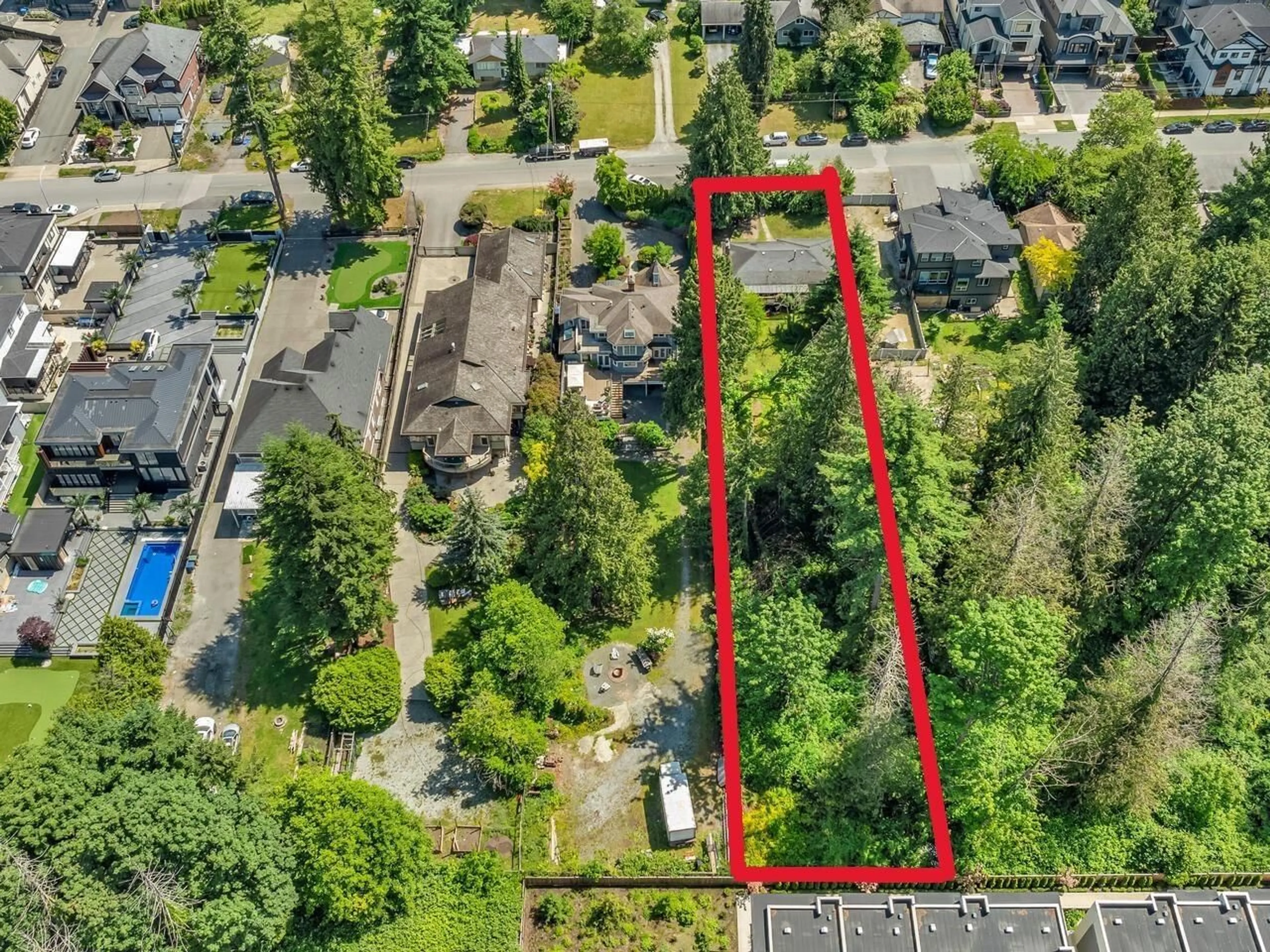 A pic from outside/outdoor area/front of a property/back of a property/a pic from drone, street for 10491 127, Surrey British Columbia V3V5K3
