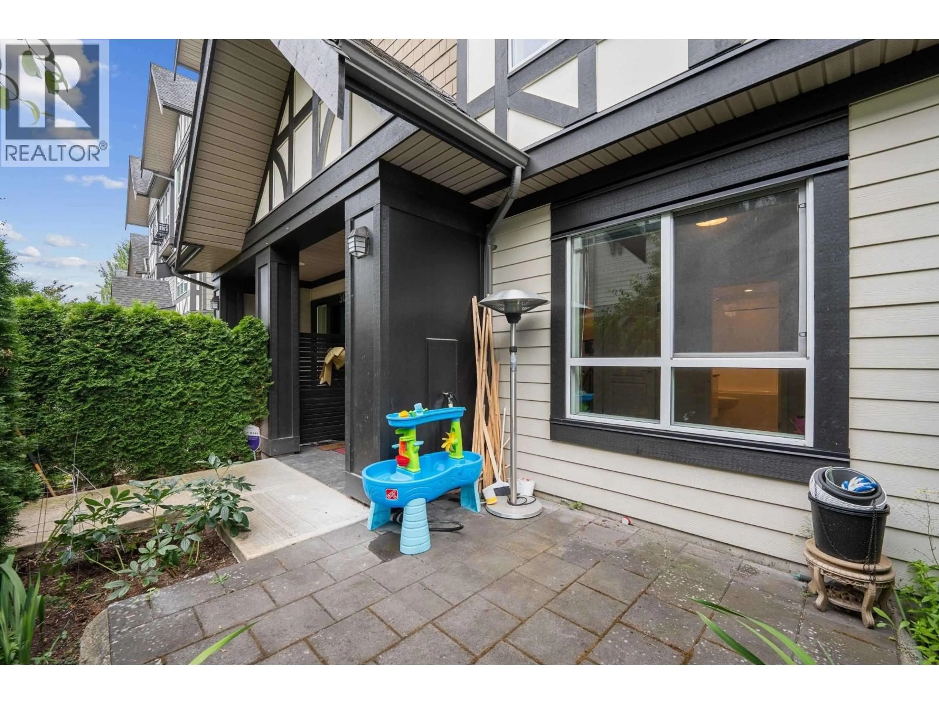 Patio, street for 31 - 10388 NO. 2 ROAD, Richmond British Columbia V7E0B9