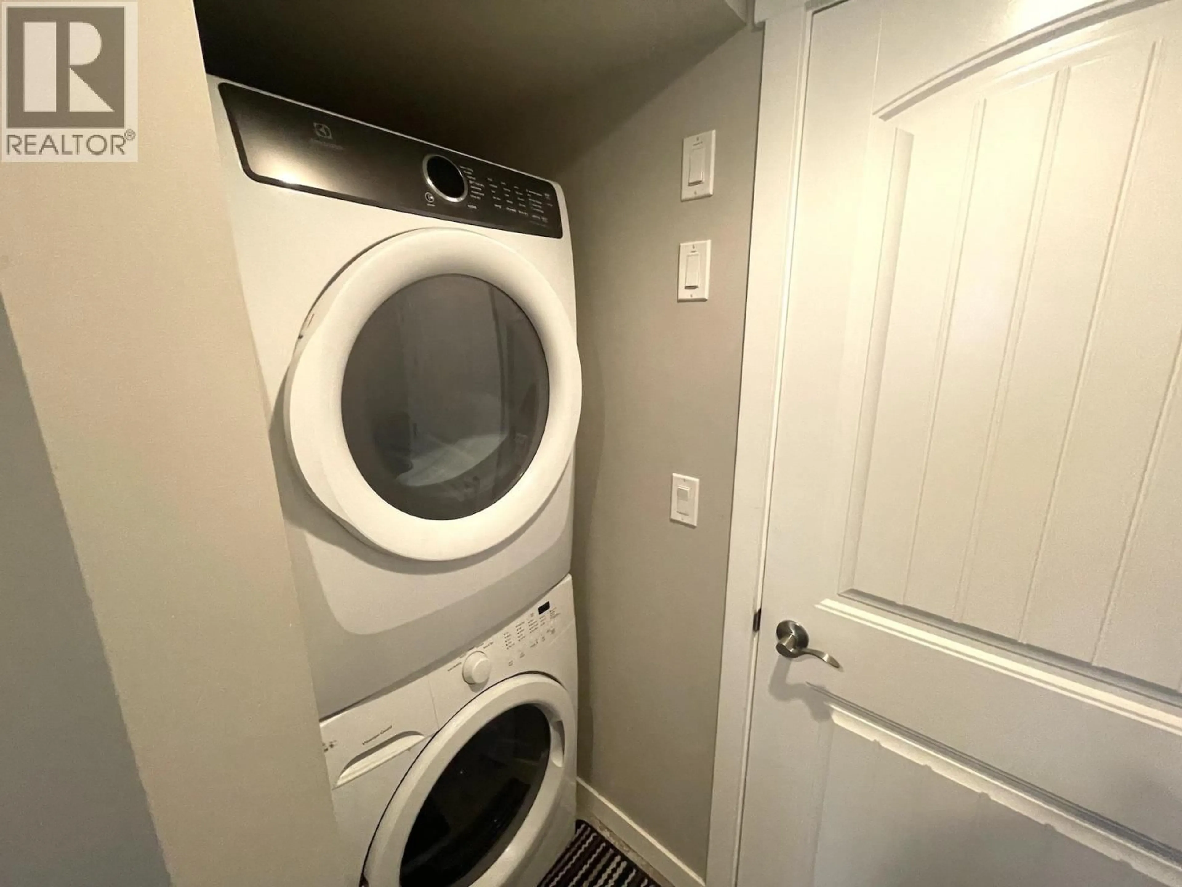 A pic of a room for 10115 - - 10121 97 AVENUE, Fort St. John British Columbia V1J1N8