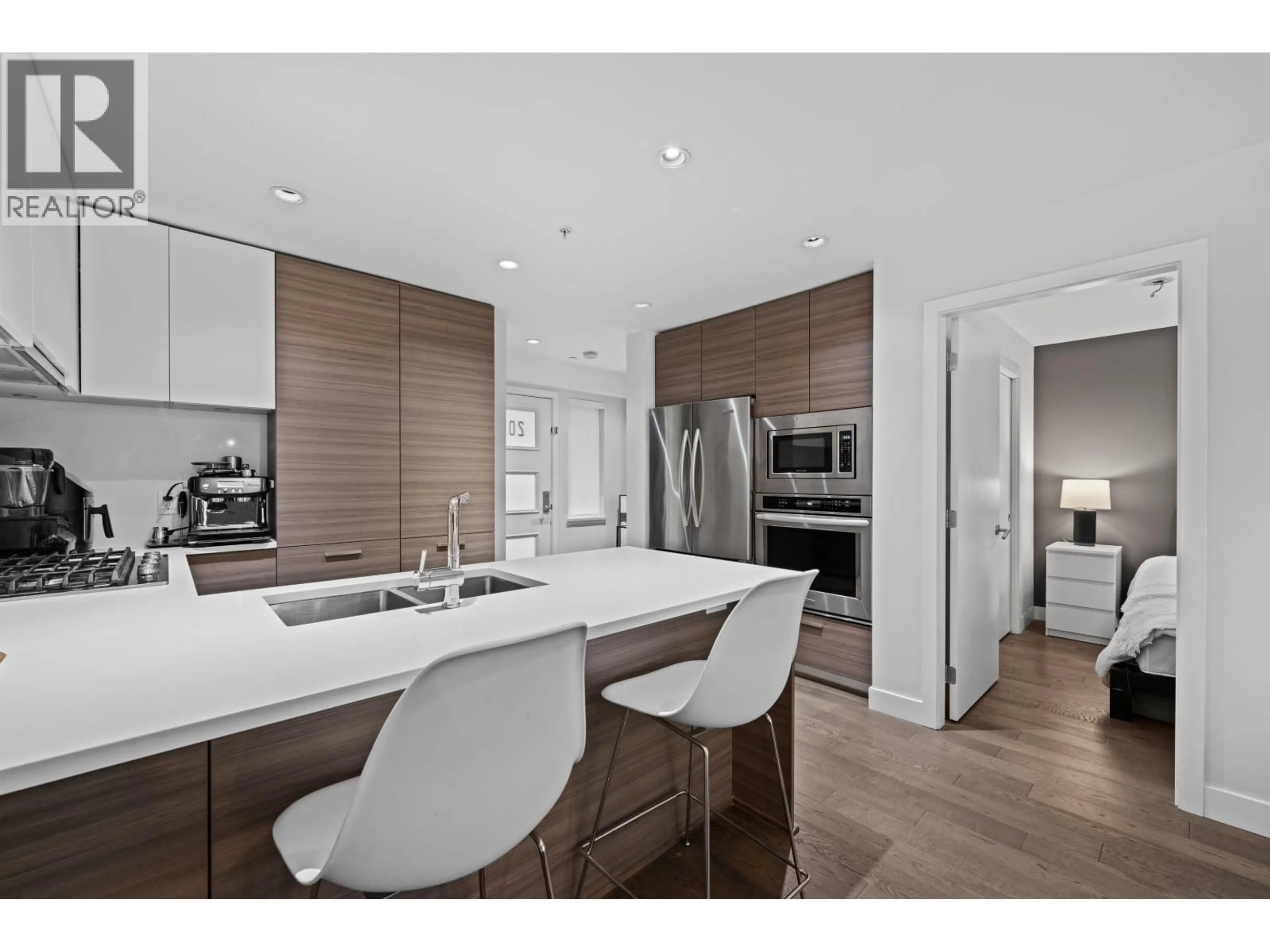 Open concept kitchen, unknown for 208 - 3456 COMMERCIAL STREET, Vancouver British Columbia V5N4E9