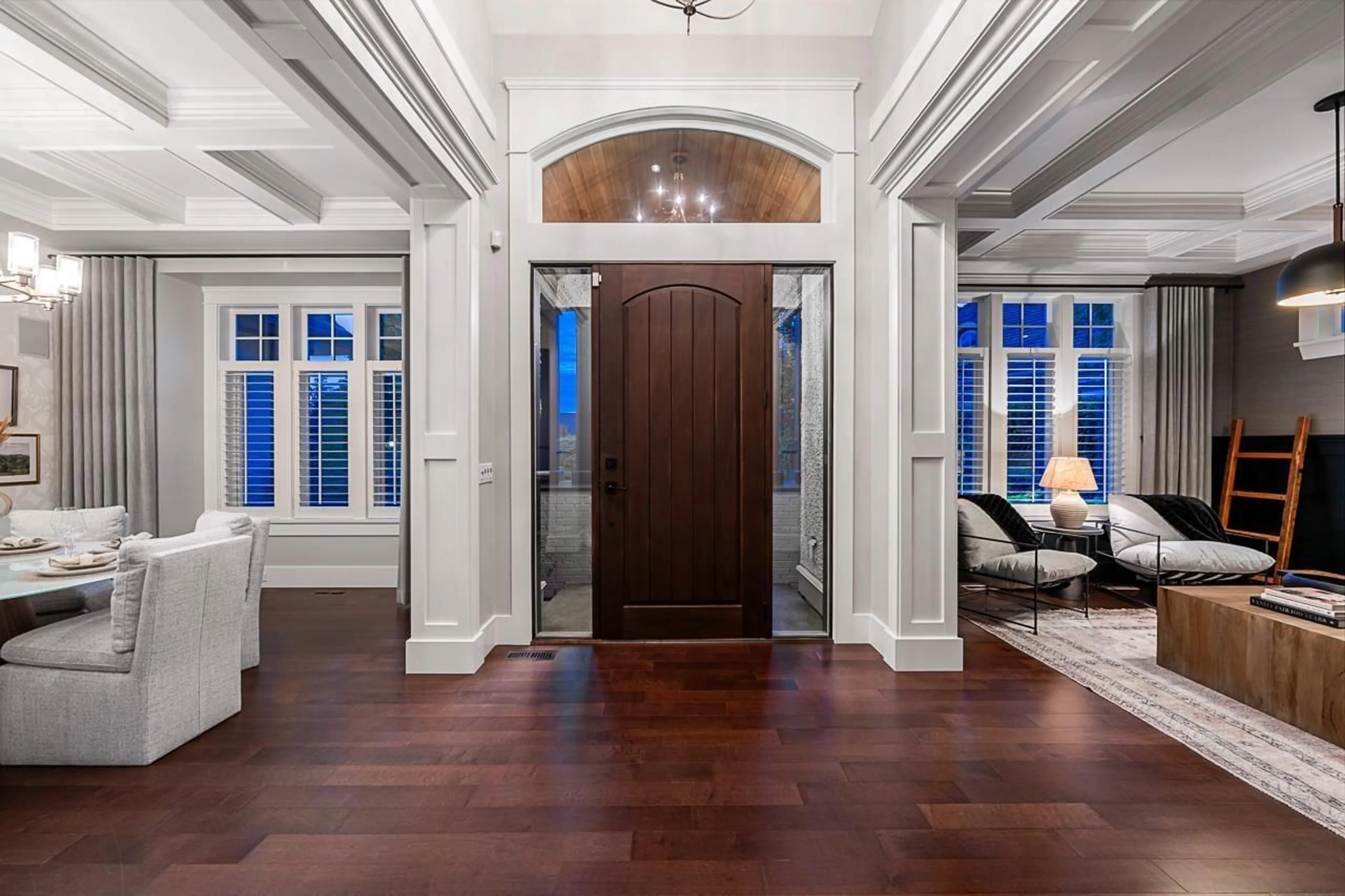 Indoor entryway for 22878 80B, Langley British Columbia V1M0C2